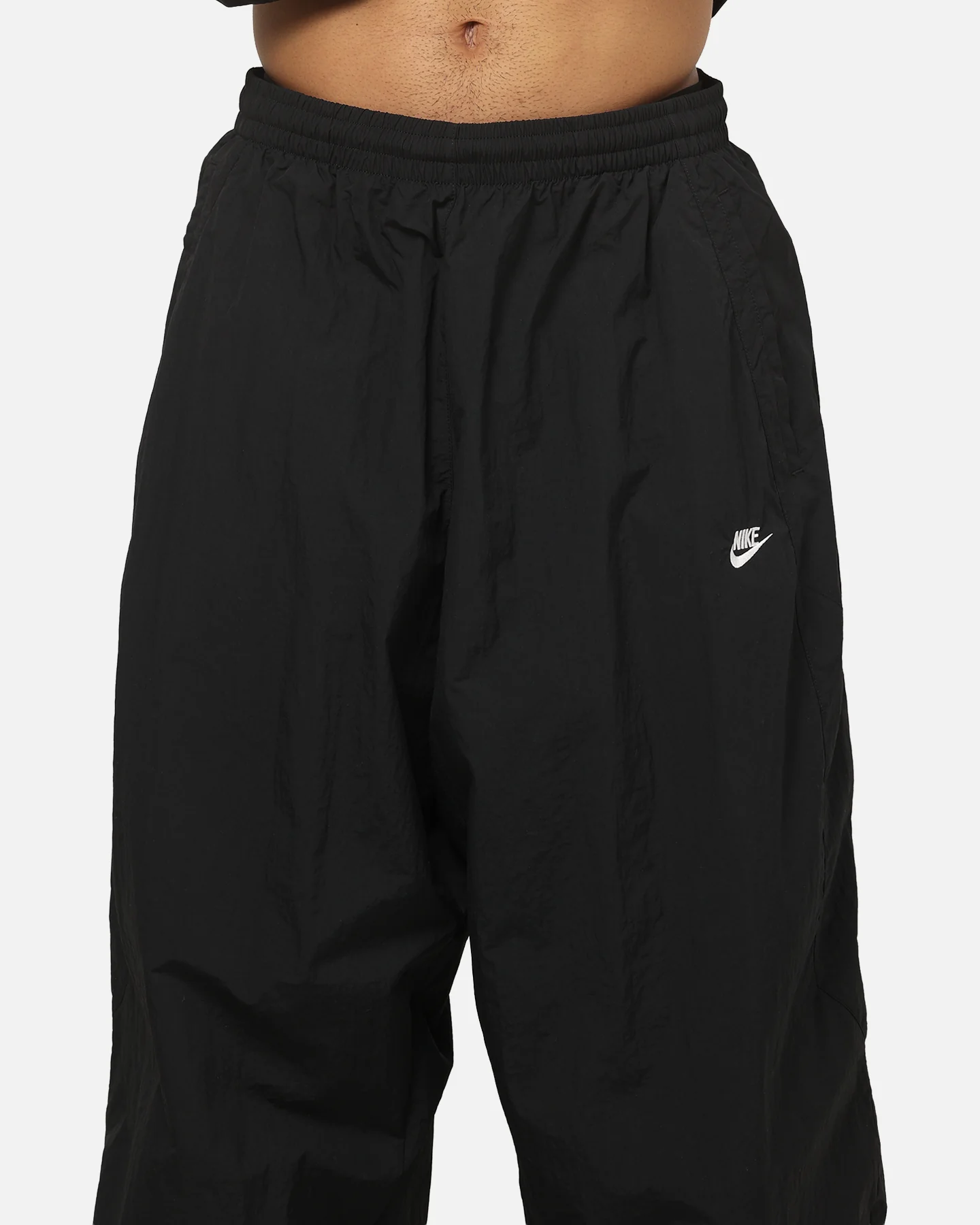 Nike Club Woven Oversized Track Pants Black - Image 7