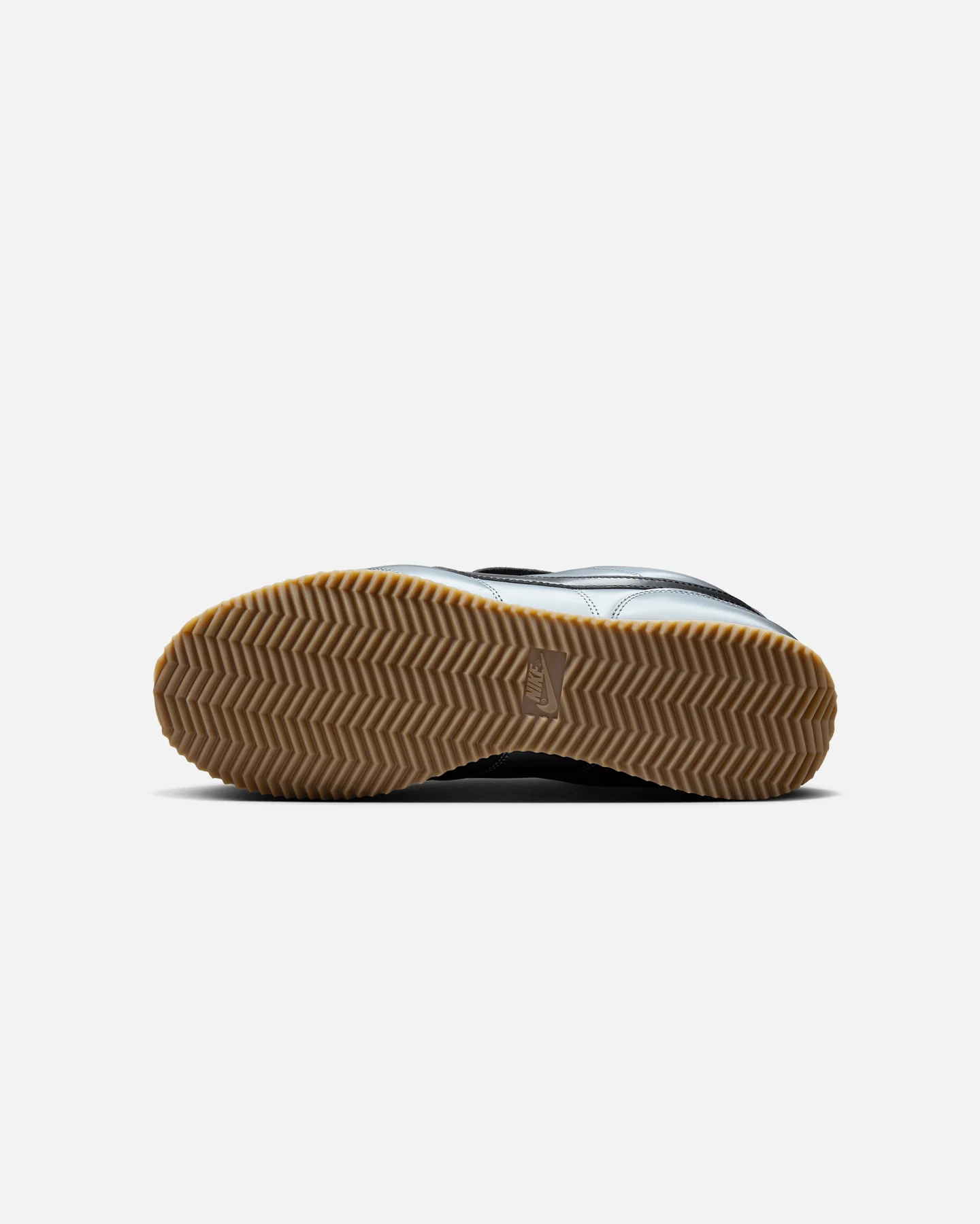 Nike Cortez SE Mtlc Cool Grey/Black-Gum Dark Brown - Image 5