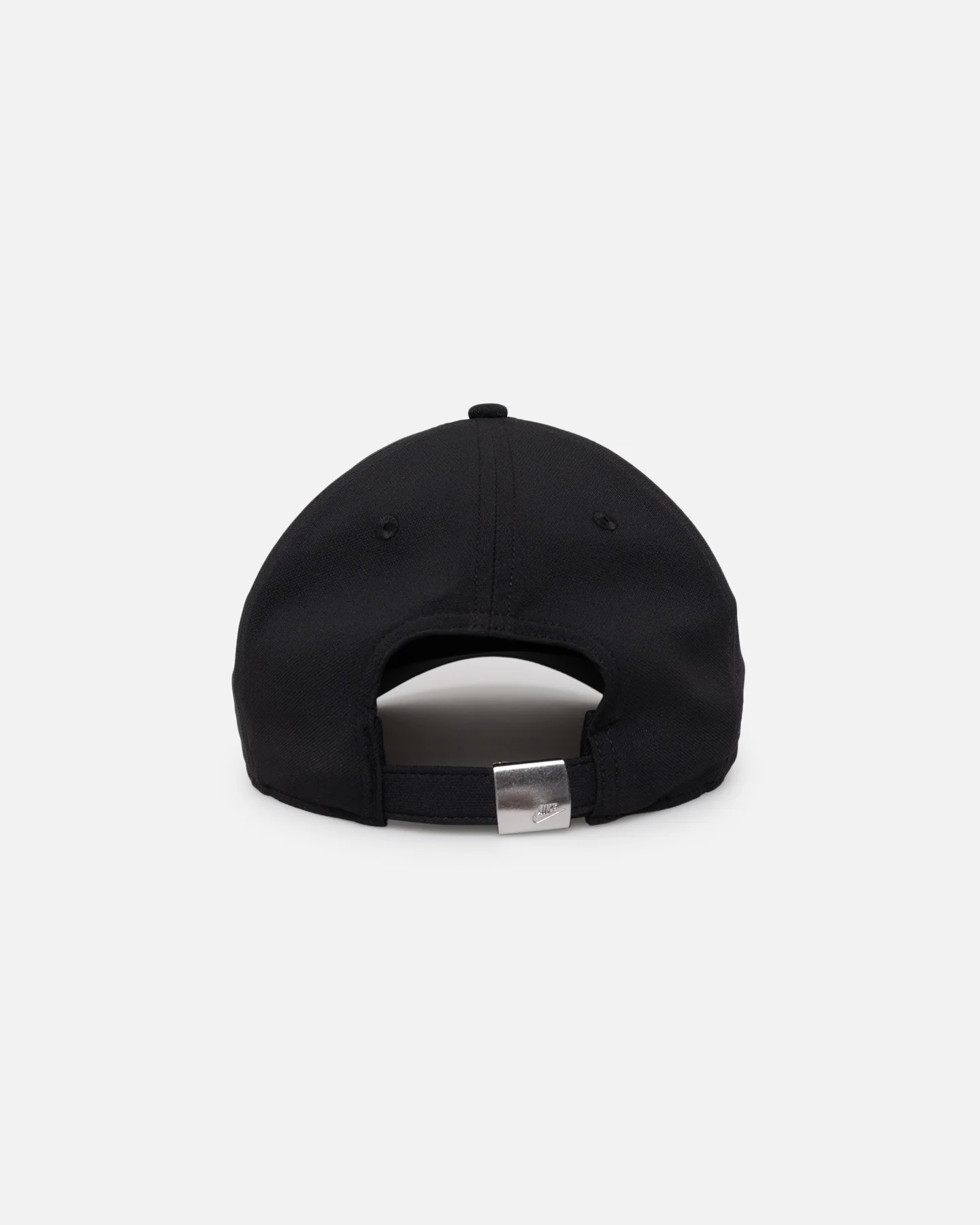 Nike Dri-FIT Club Structured Metal Logo Cap Black/Metallic - Image 2