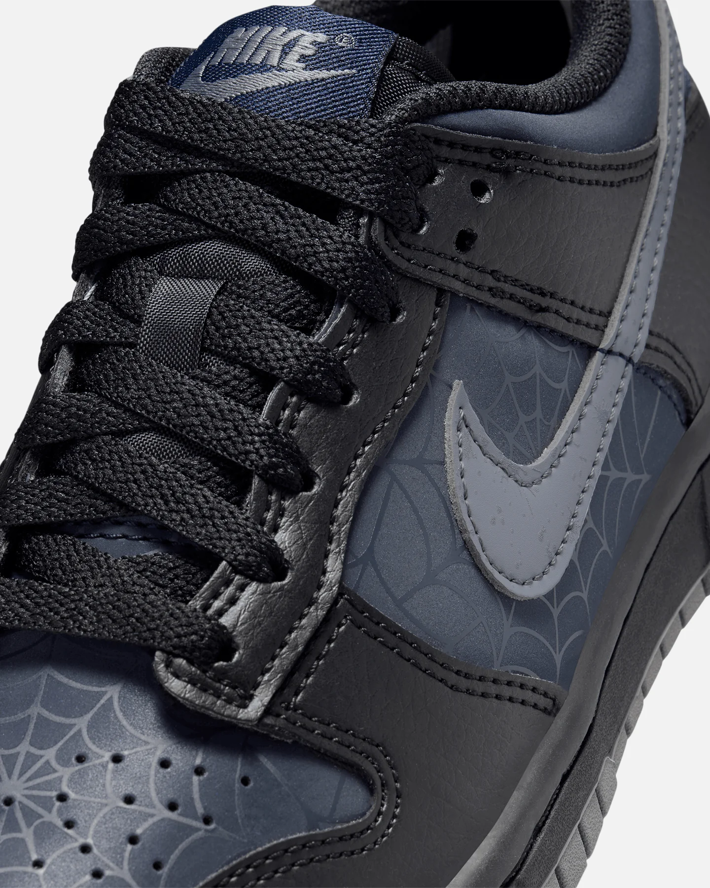 Nike Kids' Dunk Low (GS) Black/Smoke Grey - Image 6