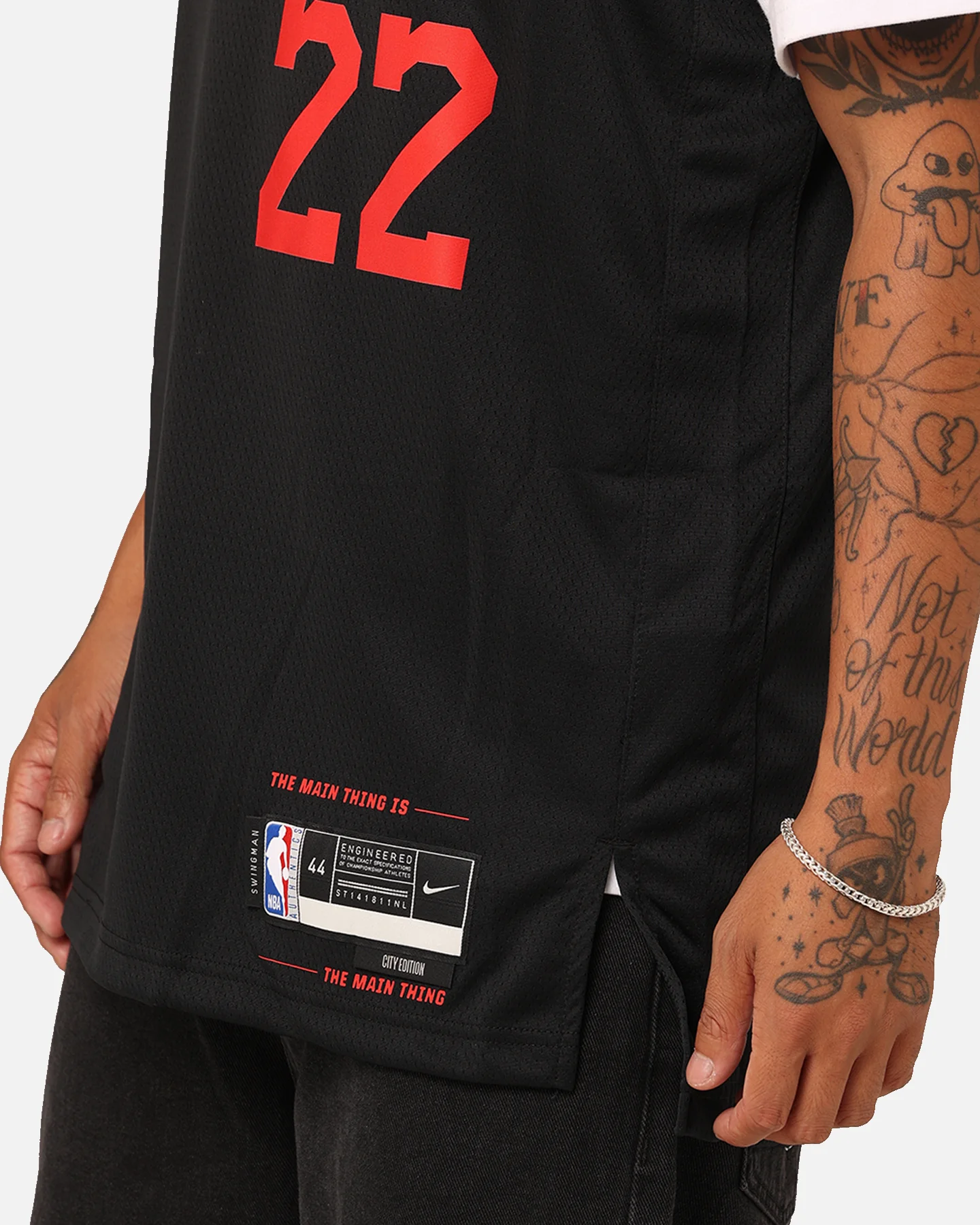 Nike Miami Heat Jimmy Butler Dri-FIT Swingman City Edition 2023/24 Jersey Black - Image 9