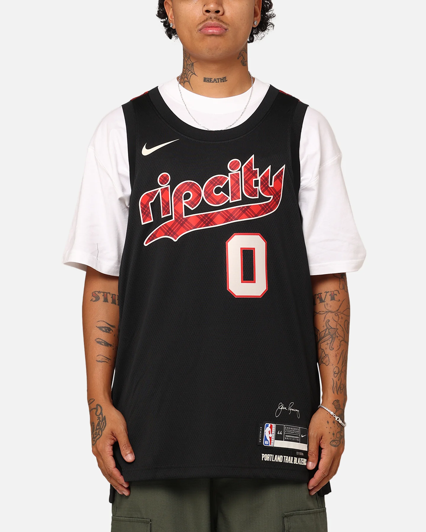Nike Portland Trail Blazers Damian Lillard City Edition 2023/24 Dri-FIT Swingman Jersey Black
