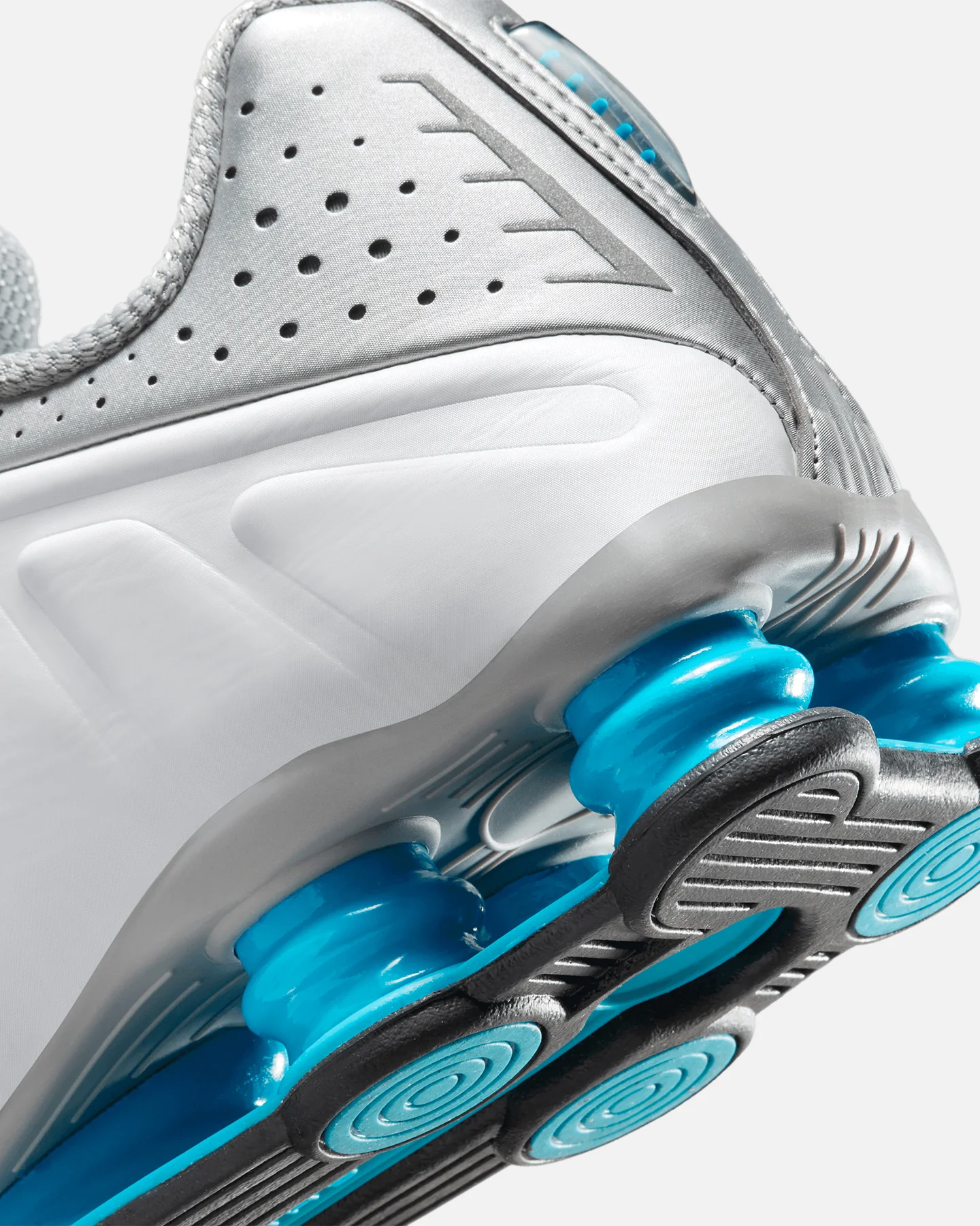 Nike Shox R4 Metallic Silver/Blue - Image 8