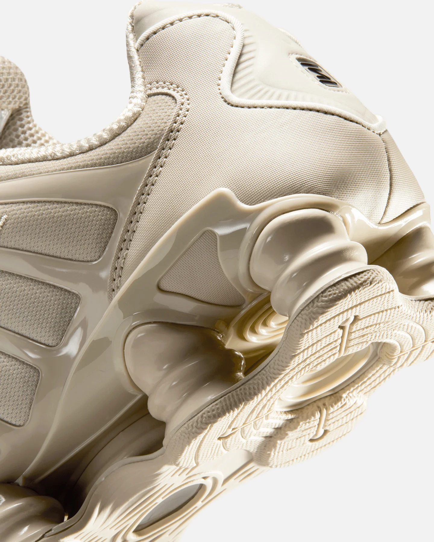 Nike Shox TL Cream/Black - Image 8