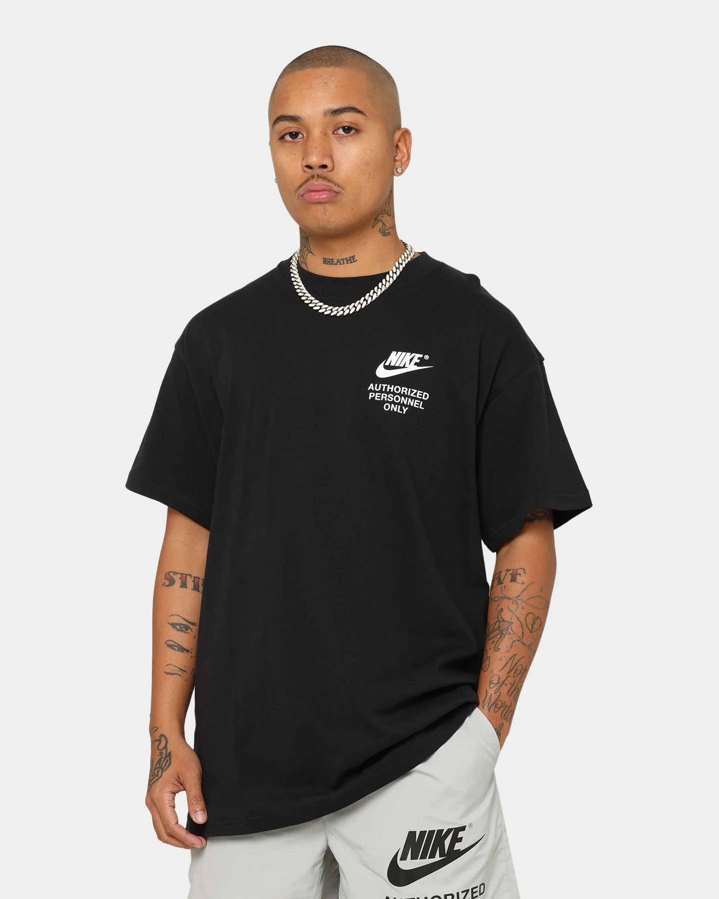 Nike Sportswear Authorized Personnel T-Shirt Black - Image 2