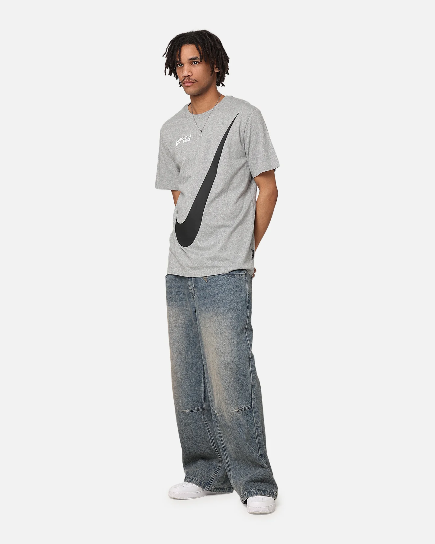 Nike Sportswear Big Swoosh T-Shirt Dark Grey Heather - Image 2