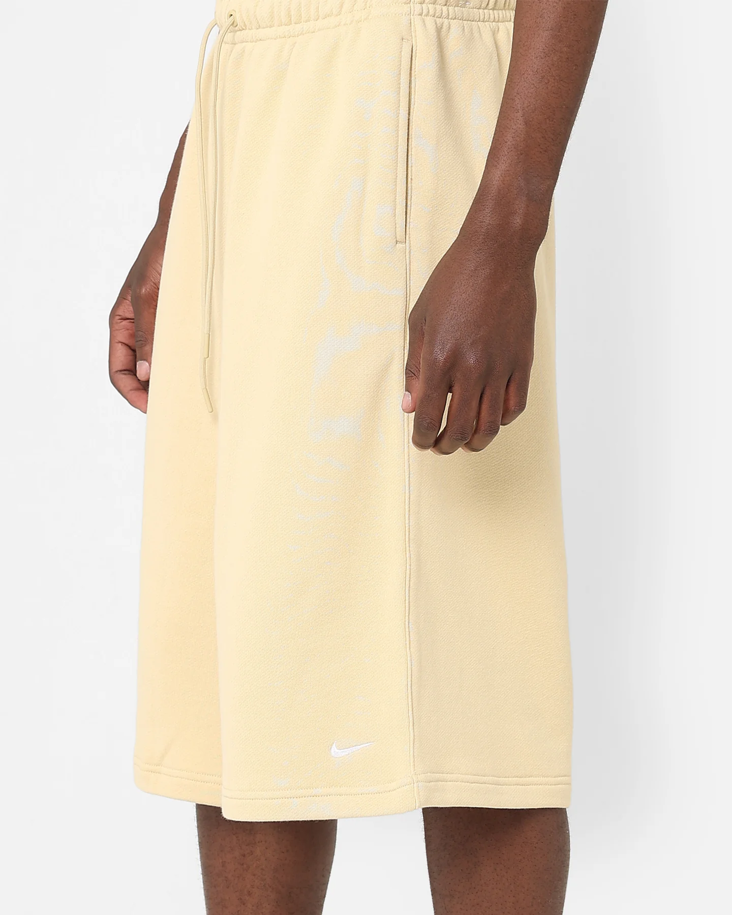 Nike Sportswear Circa French Terry Shorts Team Gold - Image 3
