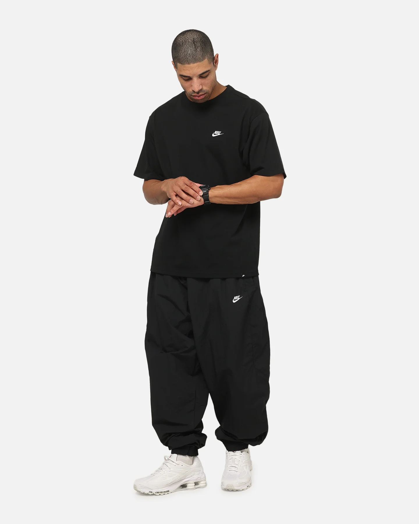 Nike Sportswear Club Max T-Shirt Black - Image 2
