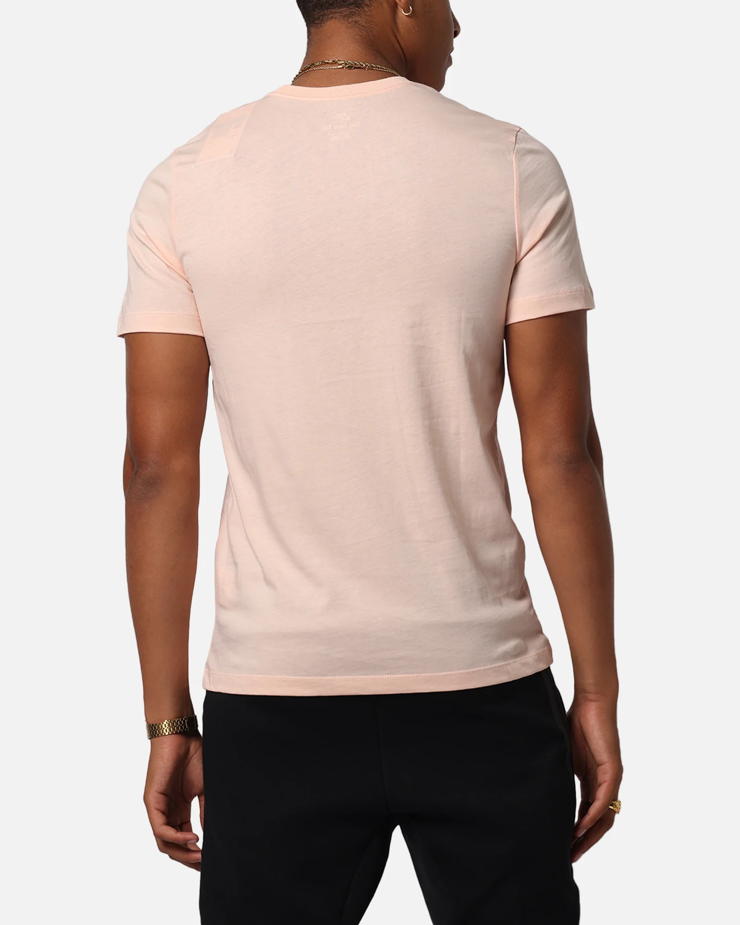 Nike Sportswear Club T-Shirt Coral/White - Image 3