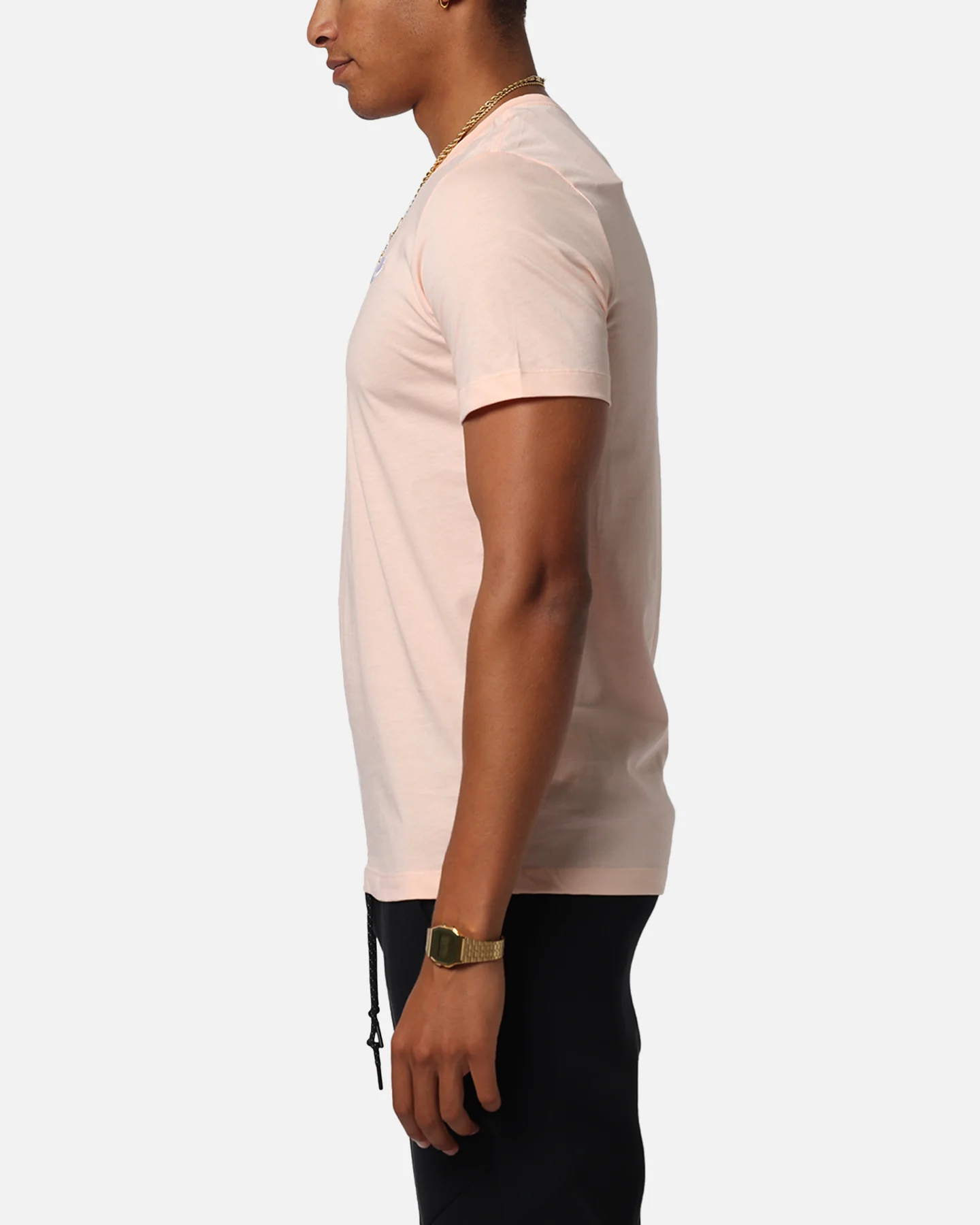 Nike Sportswear Club T-Shirt Coral/White - Image 4