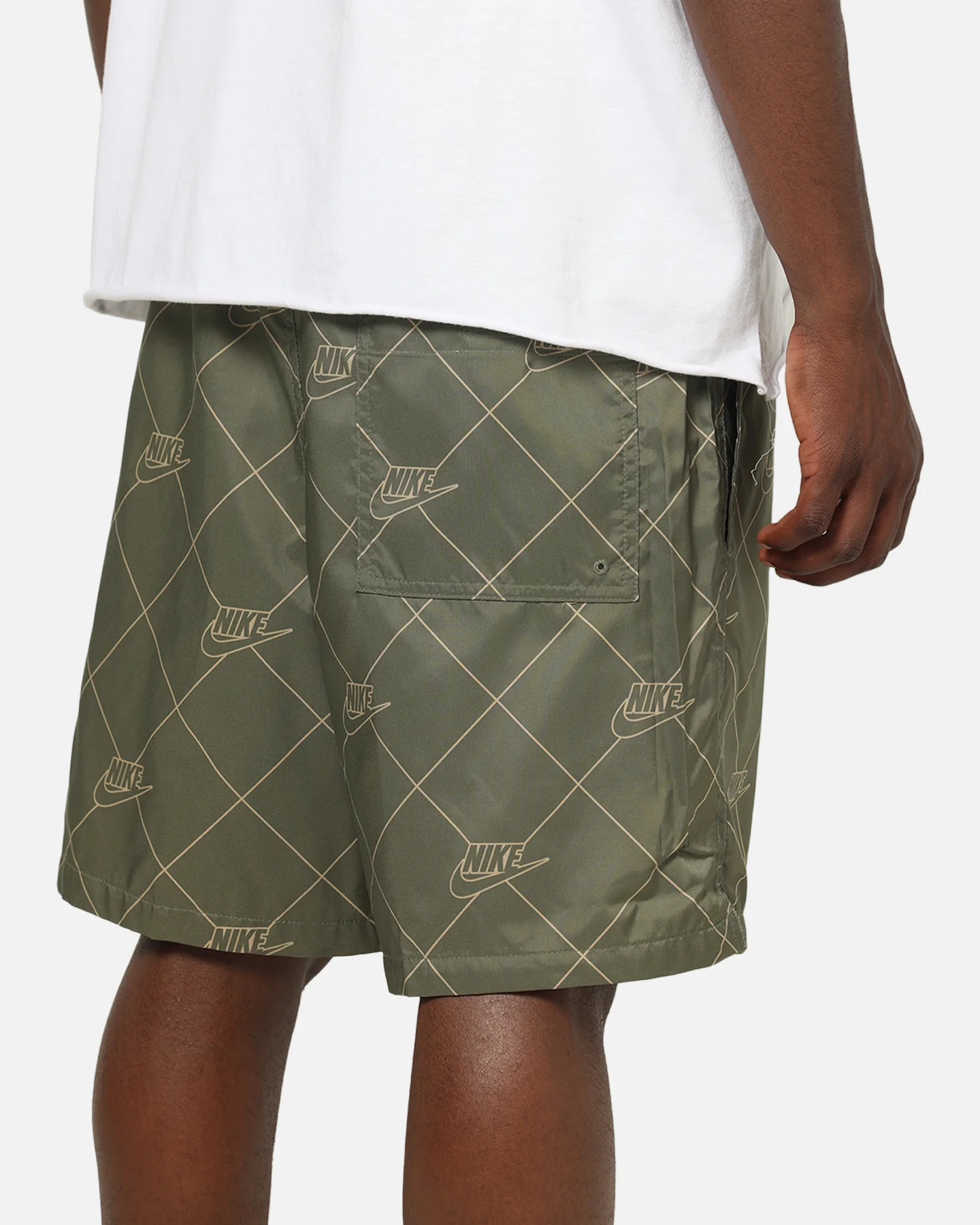 Nike Sportswear Club Woven Flow Shorts Medium Olive/White - Image 4