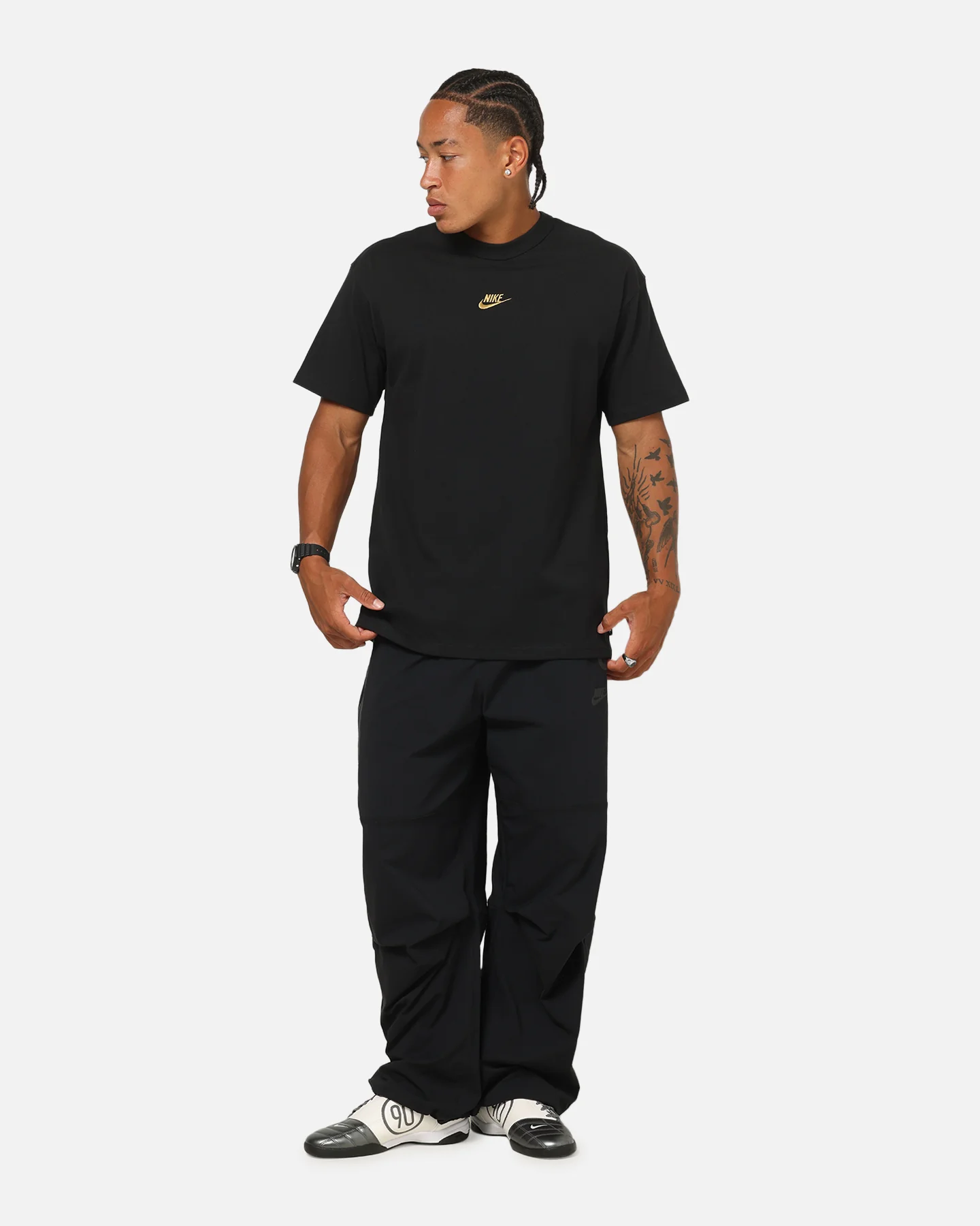 Nike Sportswear Premium Essentials Sustainable T-Shirt Black - Image 2