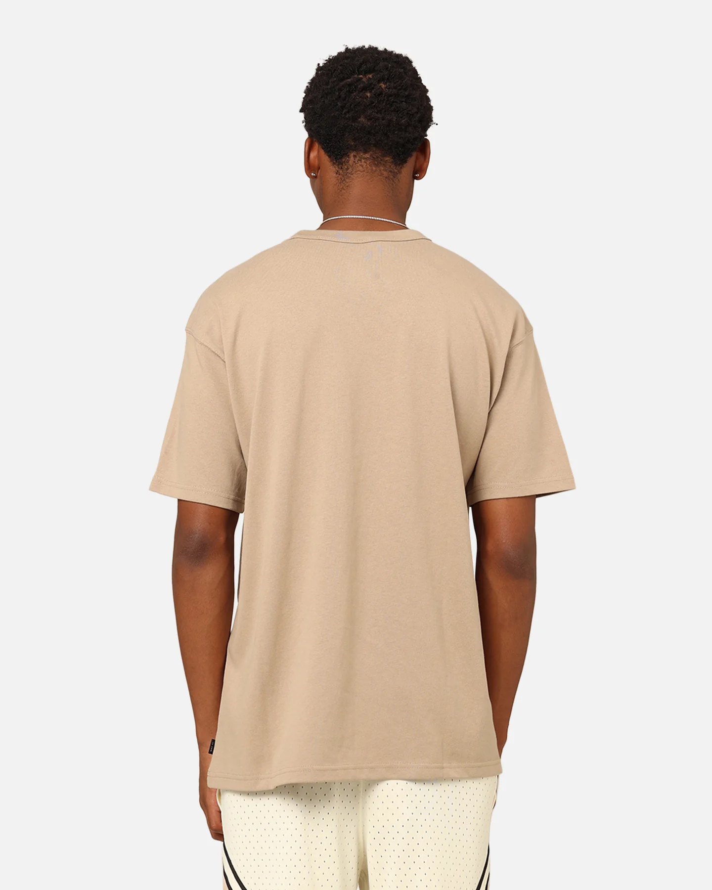 Nike Sportswear Premium Essentials Sustainable T-Shirt Khaki - Image 4