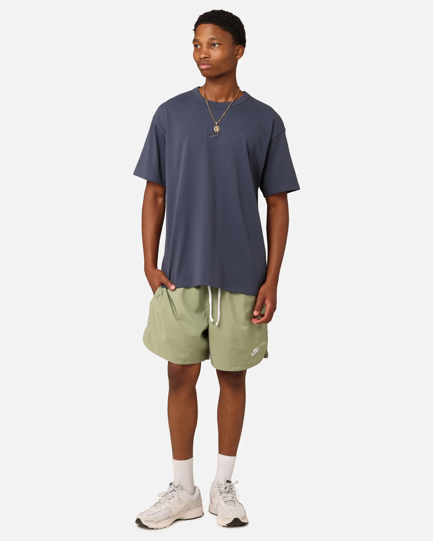 Nike Sportswear Premium Essentials Sustainable T-Shirt Thunder Blue - Image 2