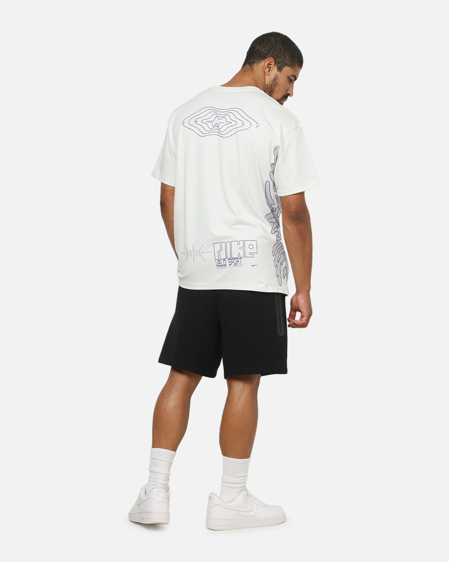 Nike Sportswear Reflective Cycle T-Shirt White - Image 4