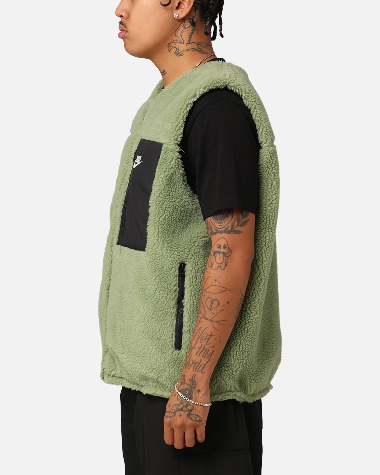 Nike Sportswear Sherpa Reversible Vest Oil Green/Black - Image 5