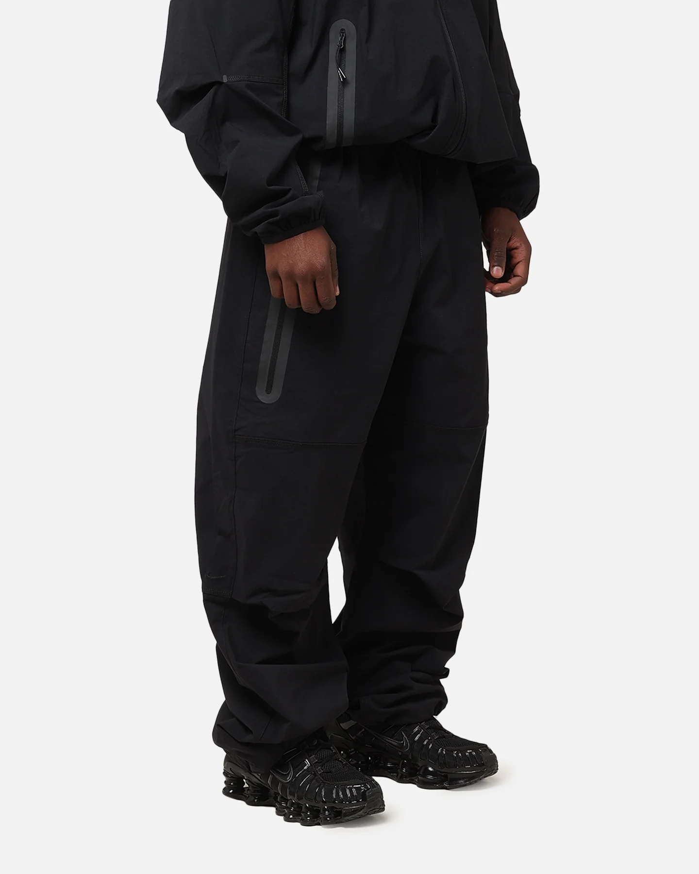 Nike Tech Woven Oversized Pants Black/Black/Black - Image 5