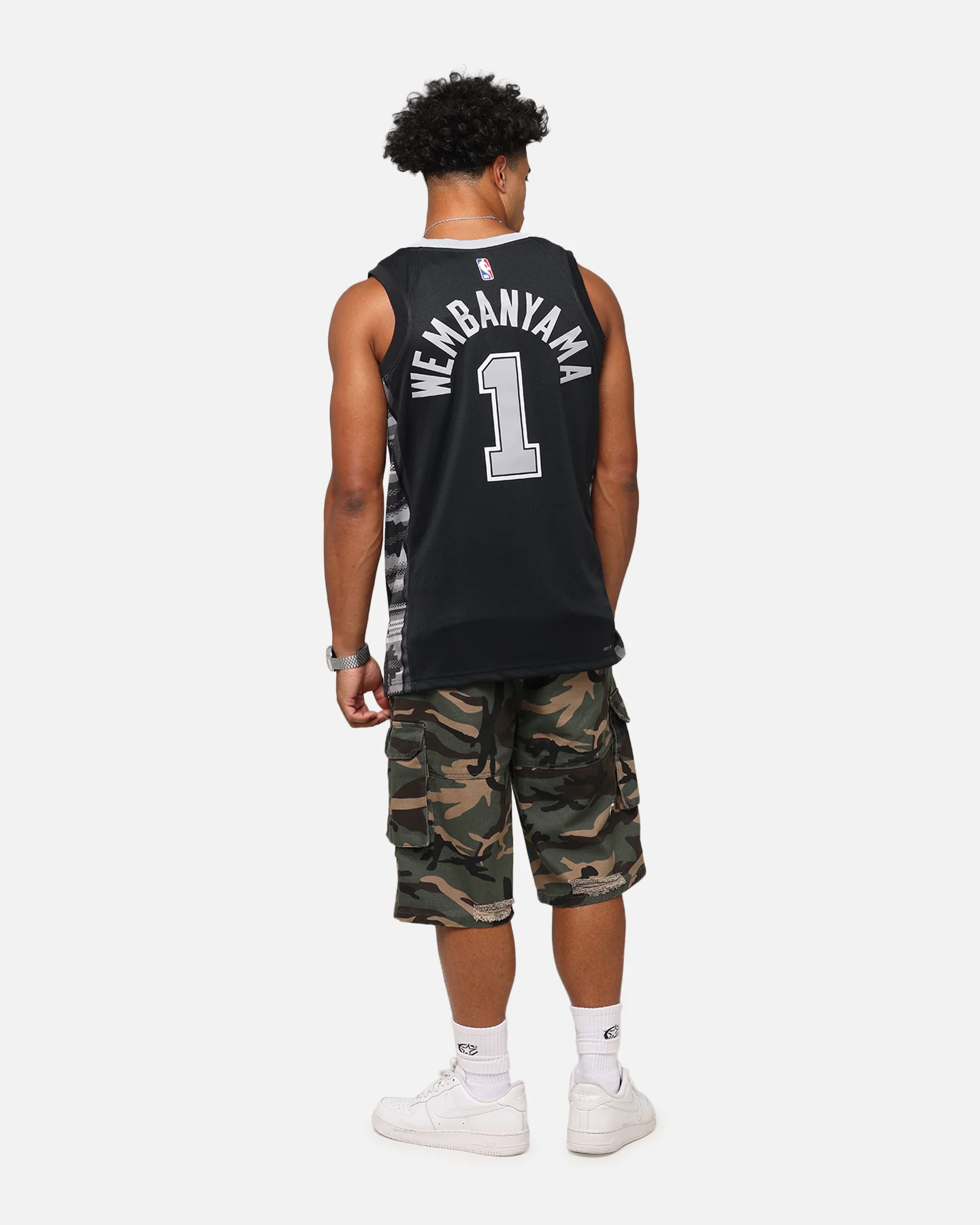 Nike Victor Wembanyama San Antonio Spurs #1 Statement Edition 2022/23 Nike Dri-Fit NBA Swingman Jersey Black - Image 4