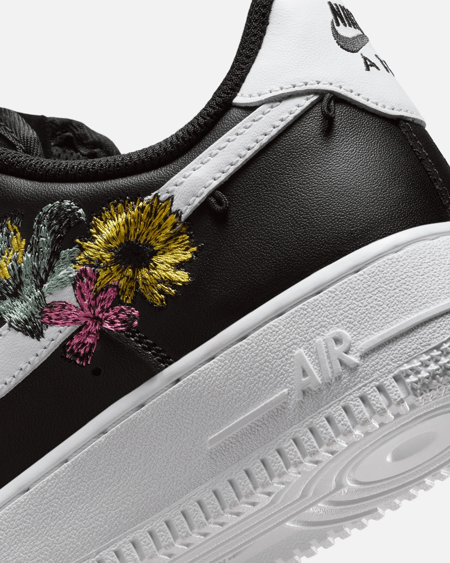 Nike Women's Air Force 1 '07 Premium "Flowers" Black/White - Image 8
