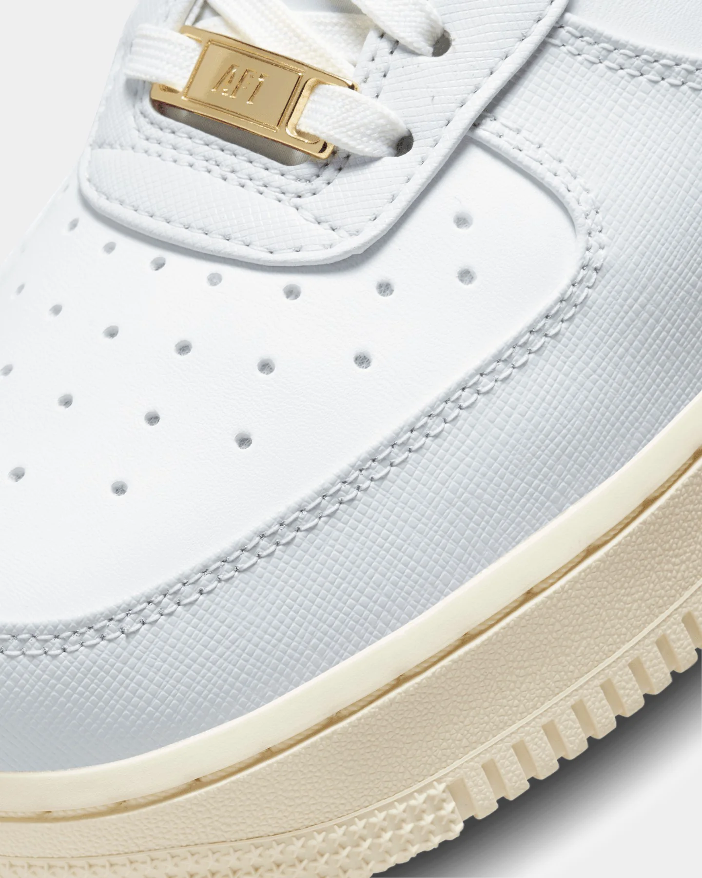 Nike Women's Air Force 1 '07 SE "Swoosh Pocket" Photon Dust/Team Red - Image 6