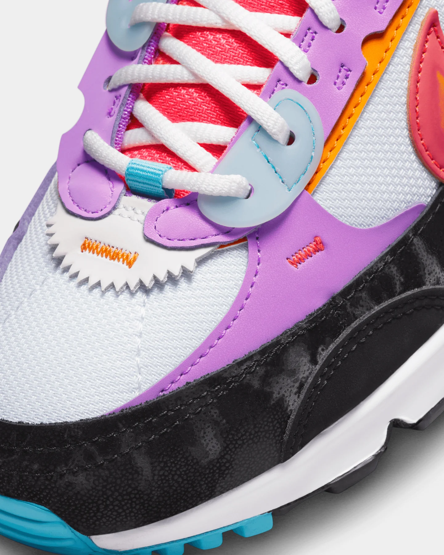 Nike Women's Air Max 90 Futura White/Bright Crimson - Image 6