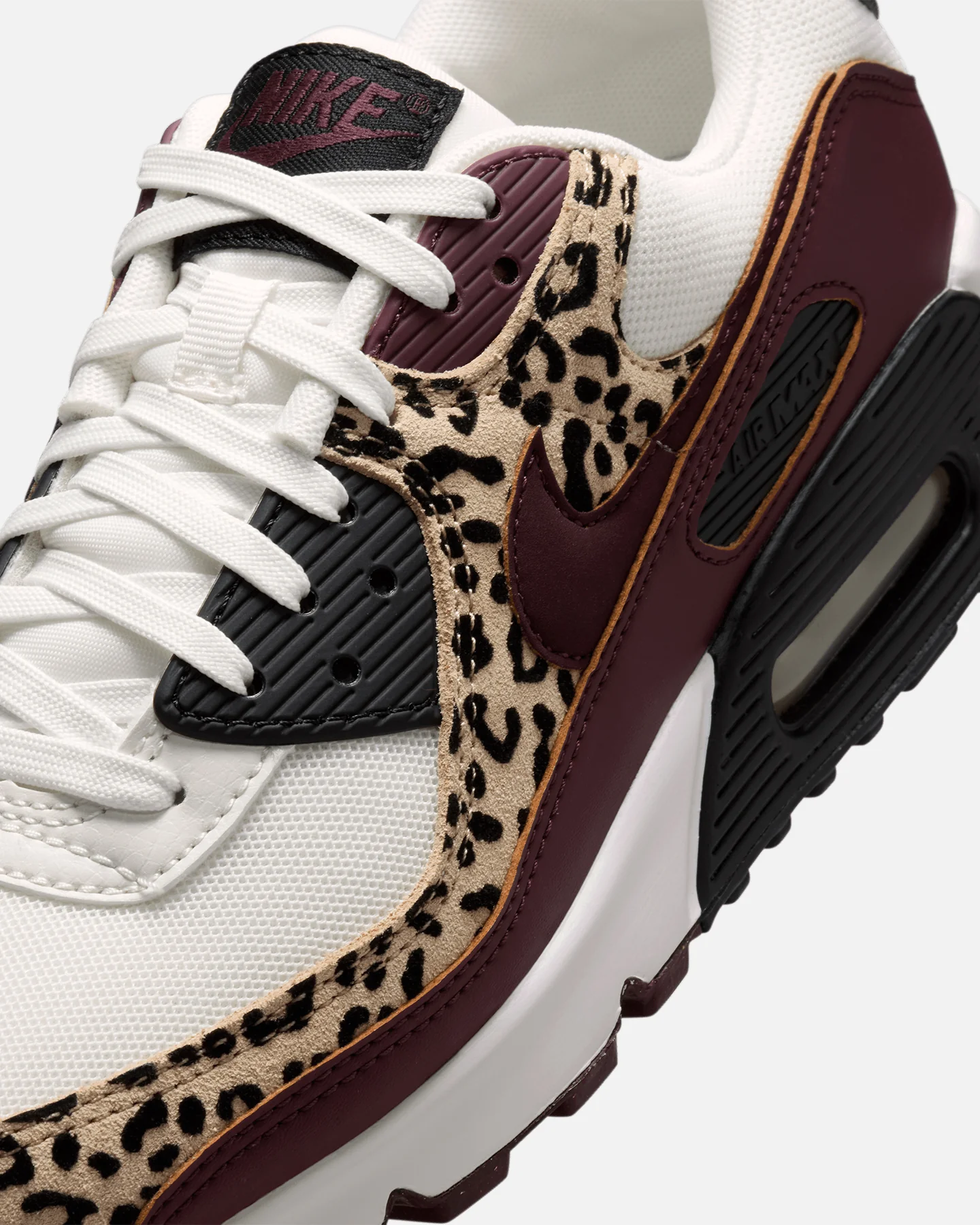 Nike Women's Air Max 90 Sail/Burgundy Crush/Black - Image 6