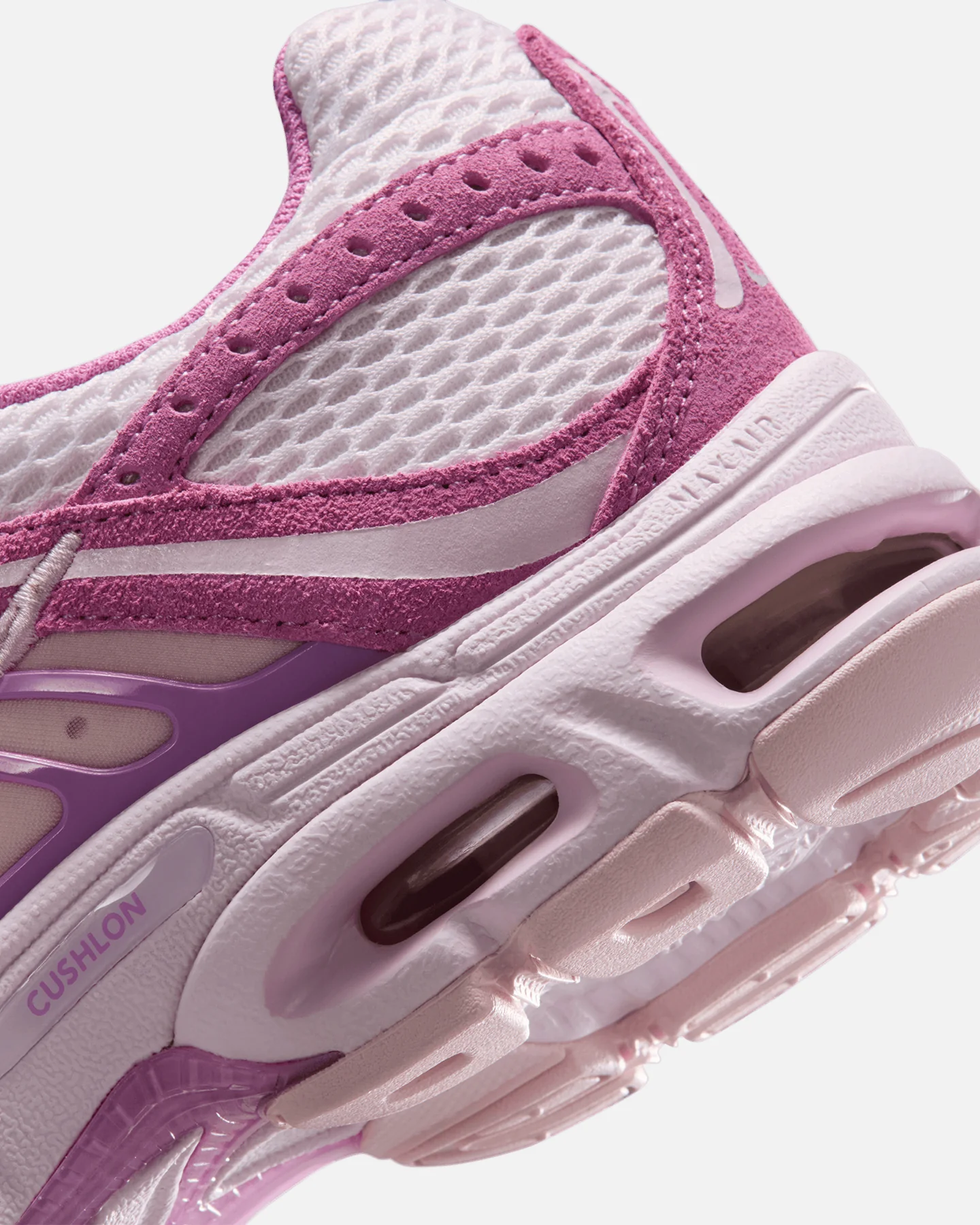 Nike Women's Air Max Moto 2K SE Pink - Image 8