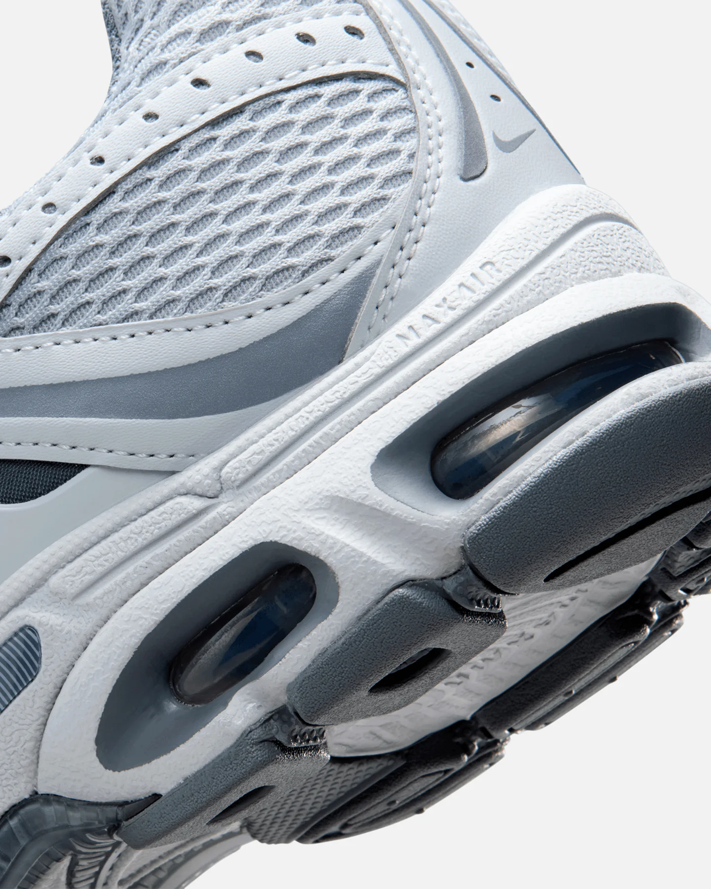 Nike Women's Air Max Moto 2K Wolf Grey - Image 8