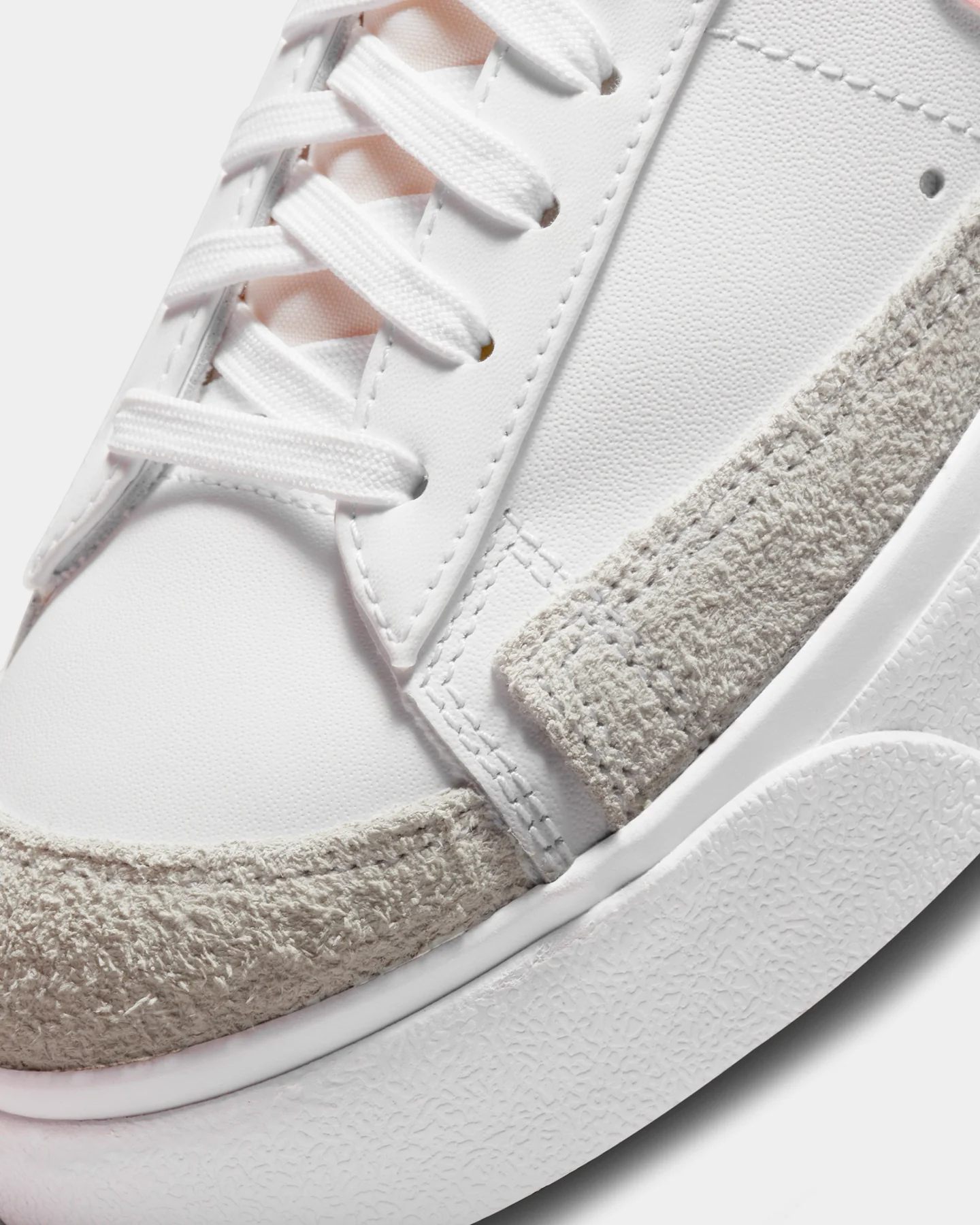 Nike Women's Blazer Low Platform White/Pink Glaze - Image 6