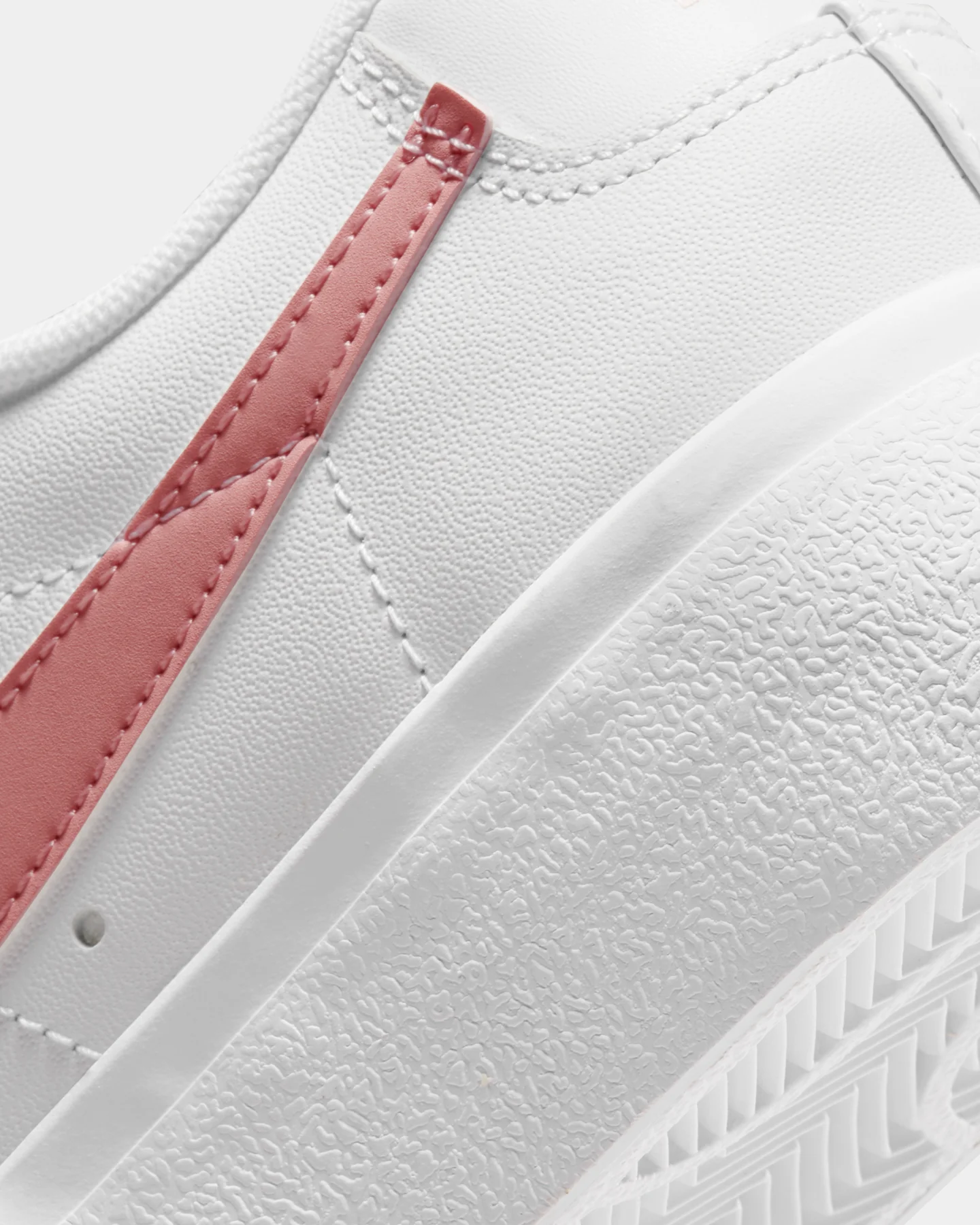 Nike Women's Blazer Low Platform White/Pink Glaze - Image 8
