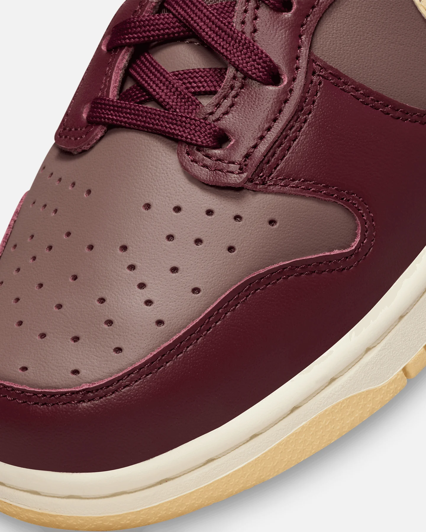 Nike Women's Dunk High Plum Eclipse/Pale Vanilla/Night Maroon - Image 6