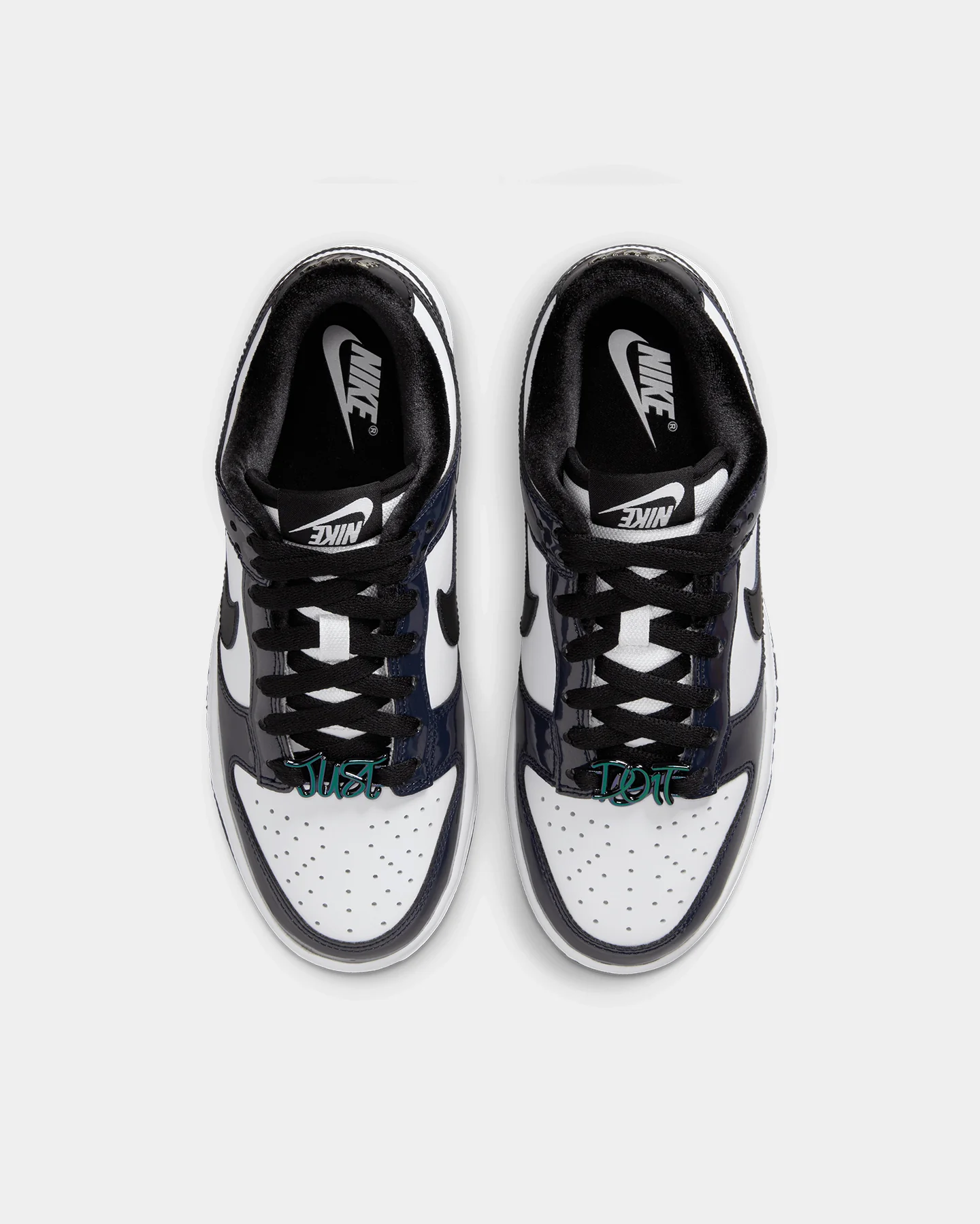 Nike Women's Dunk Low SE 2 Black/Black - Image 7