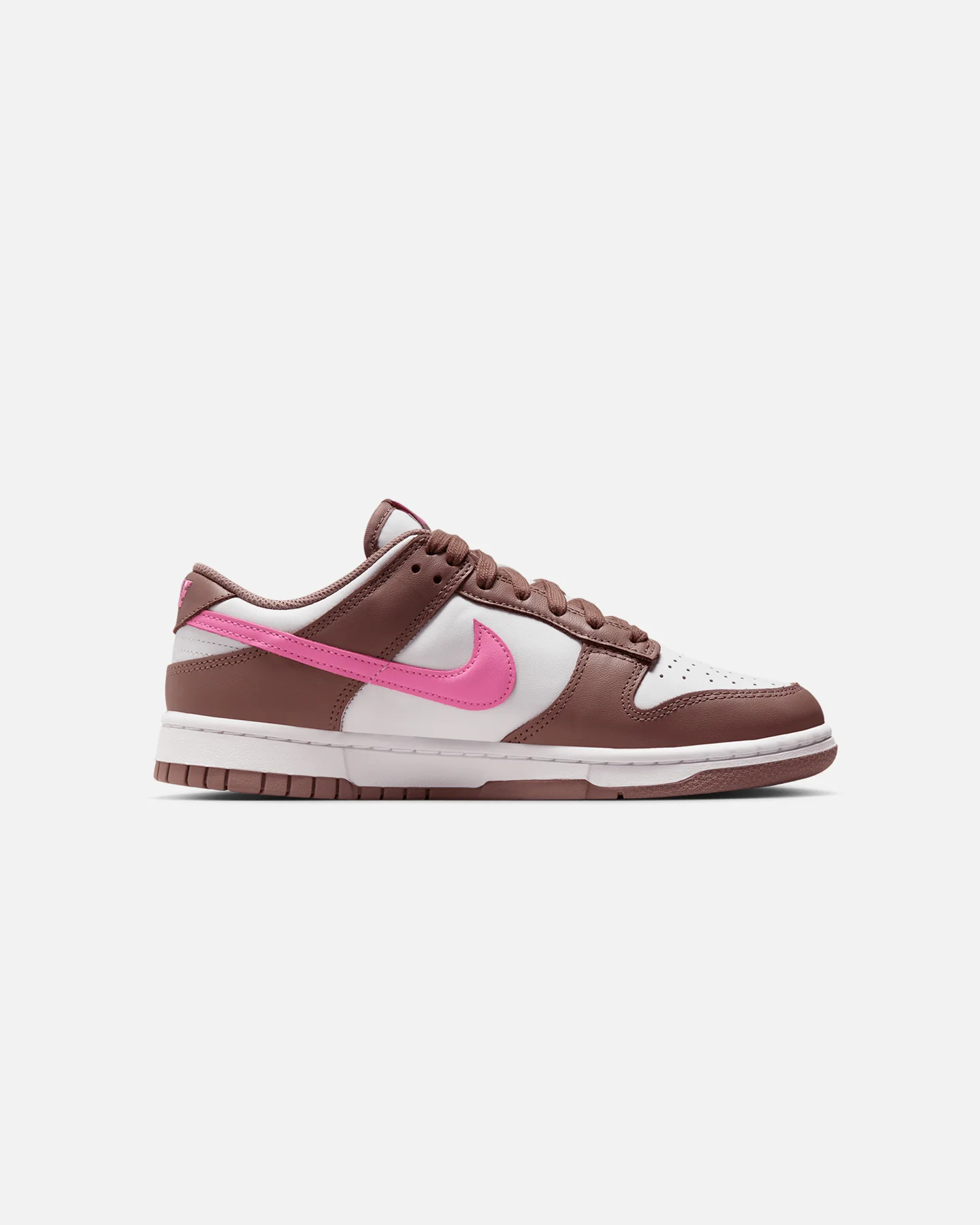 Nike Women's Dunk Low Smokey Mauve/Playful Pink - Image 4