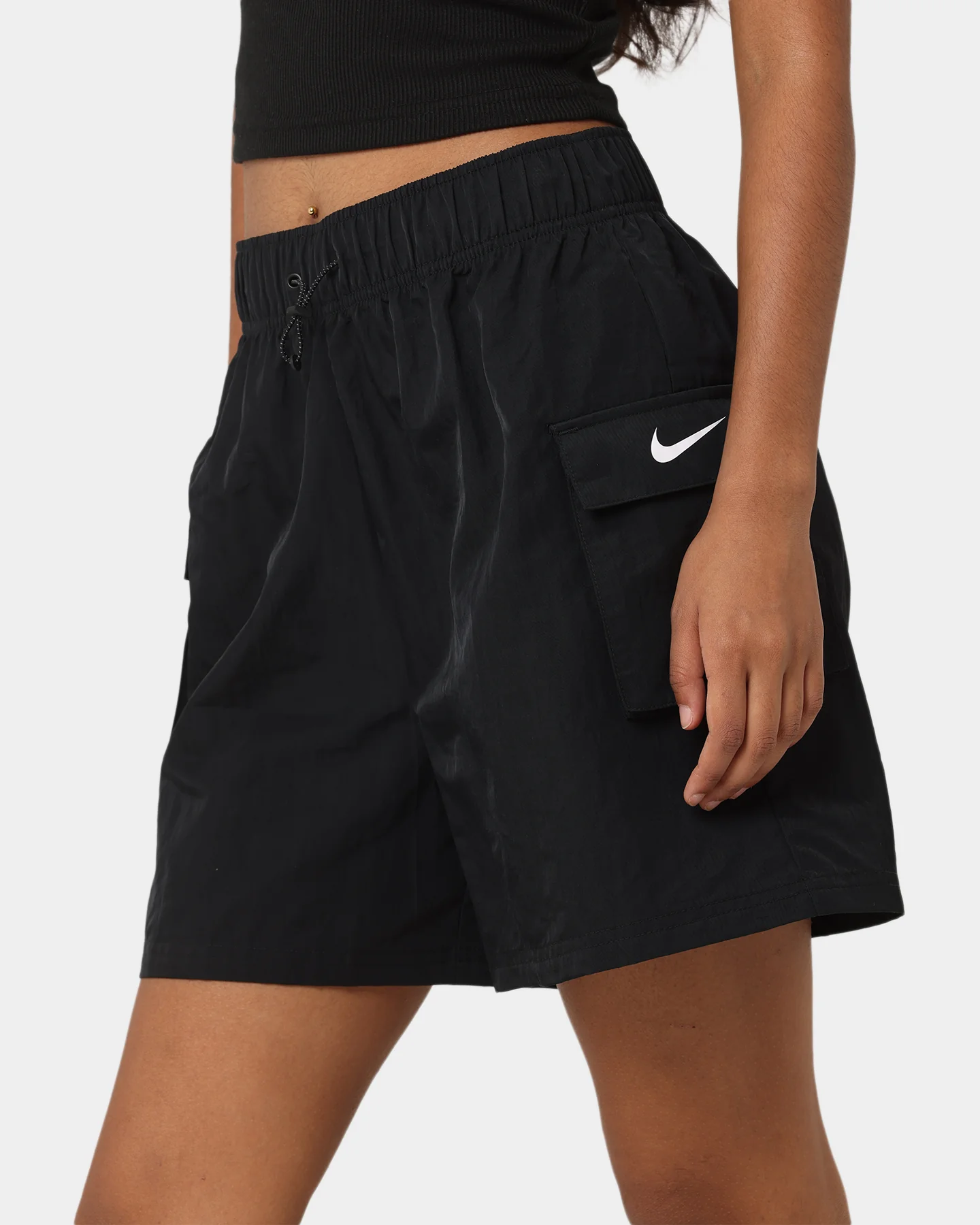 Nike Women's Nike Essential Woven High-Waisted Shorts Black/White - Image 4