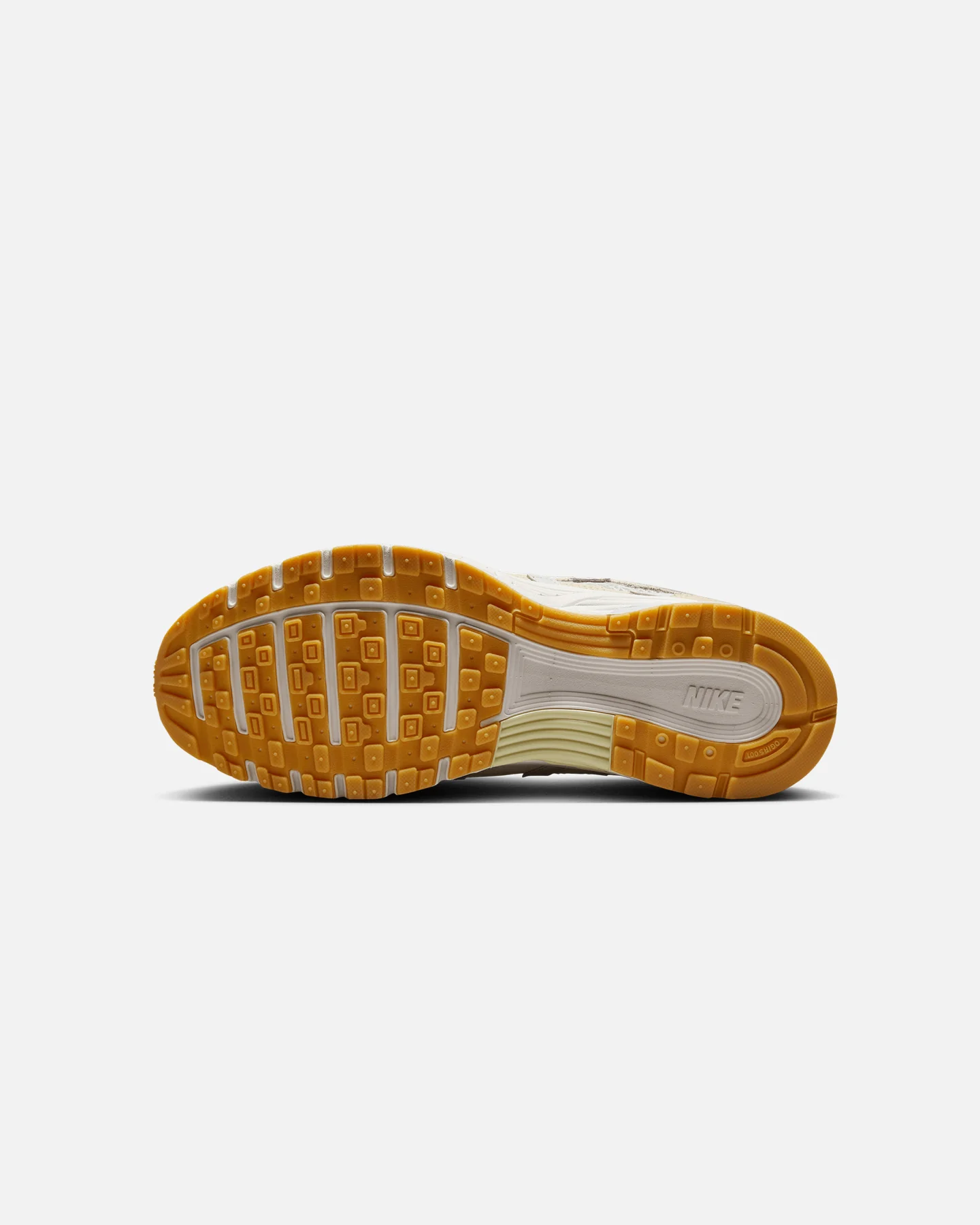 Nike Women's P-6000 Photon Dust - Image 5