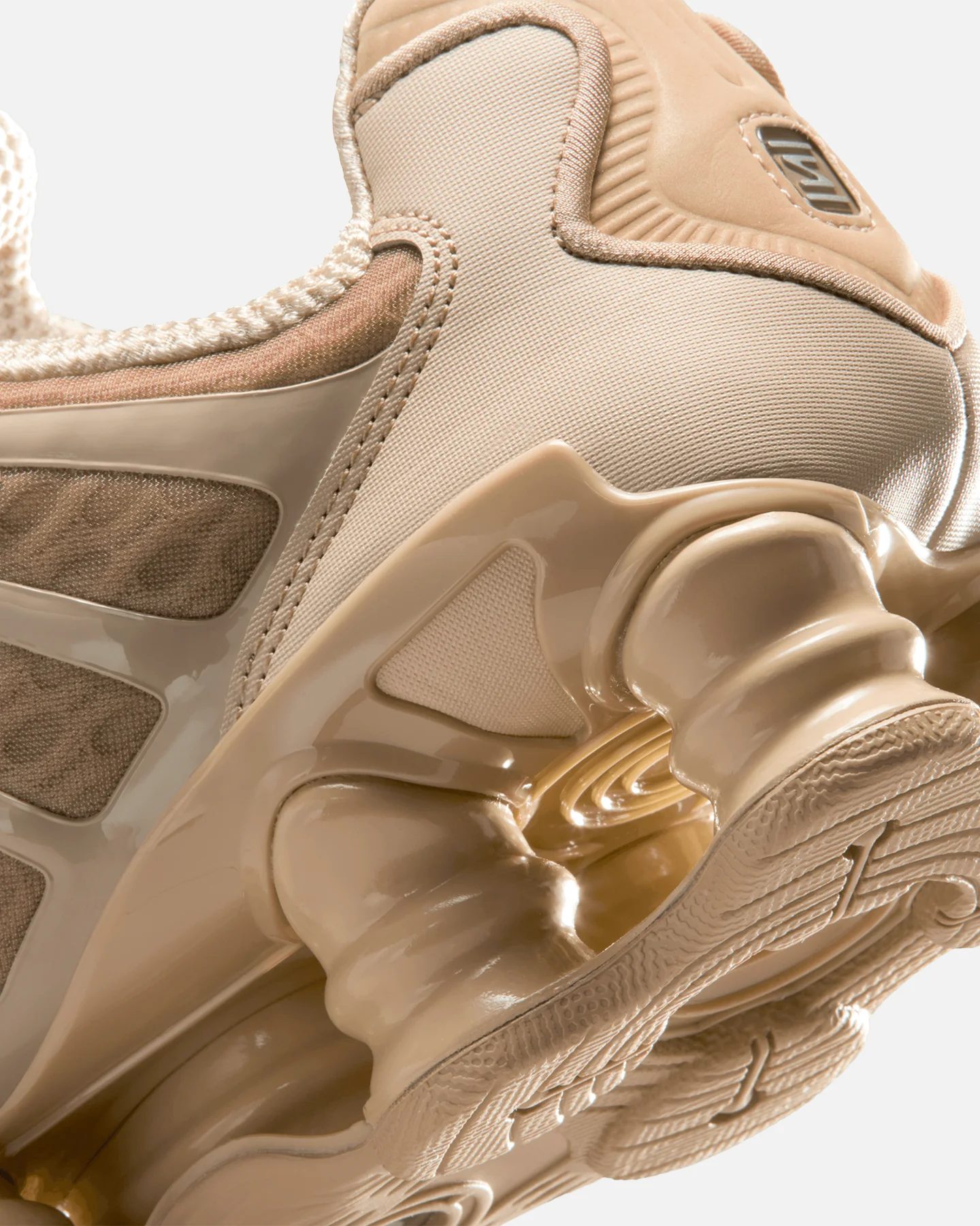Nike Women's Shox TL Linen - Image 8