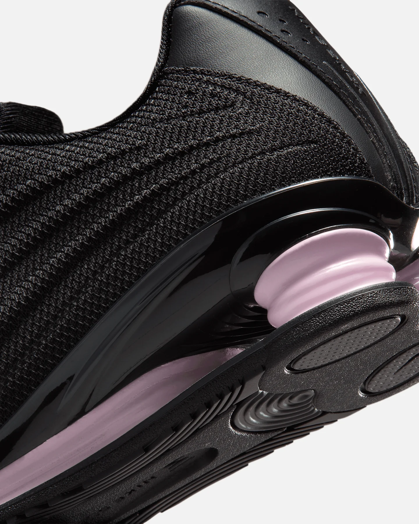 Nike Women's Shox Z Black/Pink - Image 8