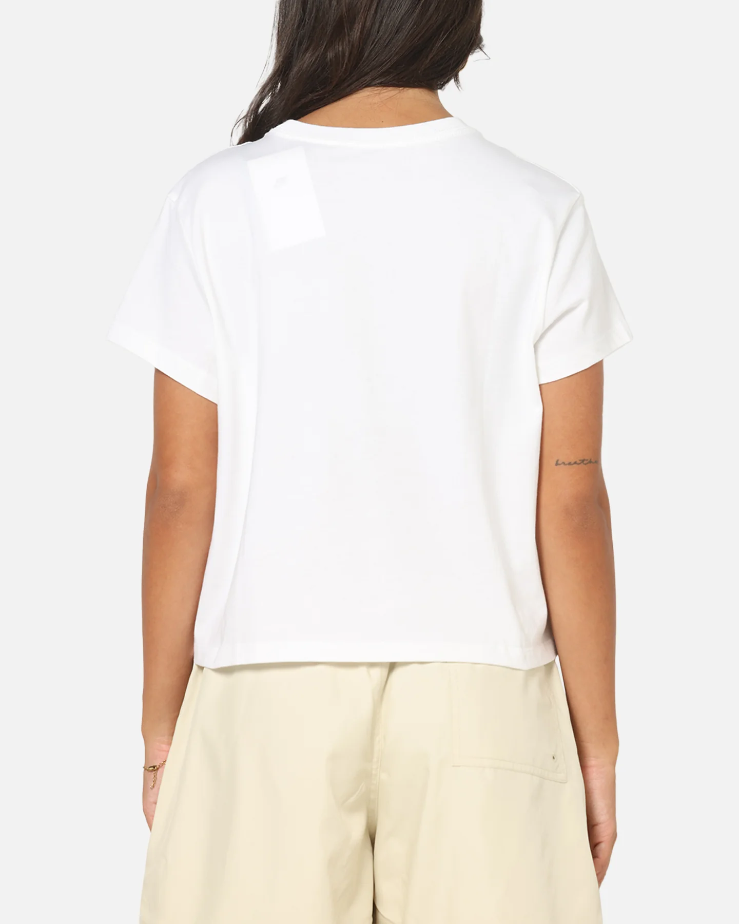 Nike Women's Sportswear Club Graphic T-Shirt White/Black - Image 3