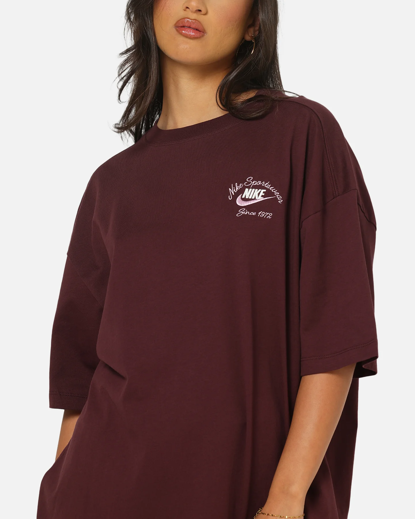 Nike Women's Sportswear Country Club Graphic Oversized T-Shirt Burgundy - Image 8