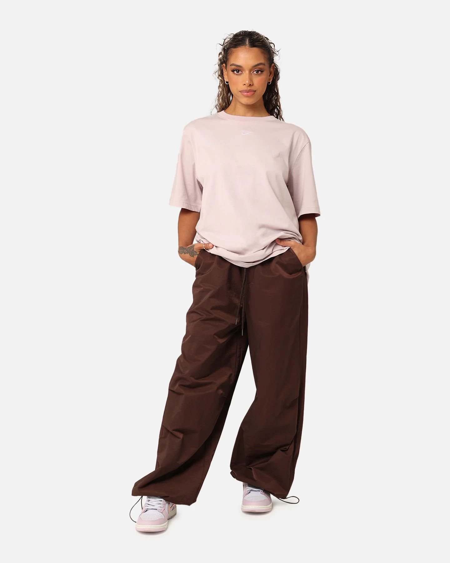 Nike Women's Sportswear Essential Boyfriend T-Shirt Light Orewood Brown/Sail - Image 2