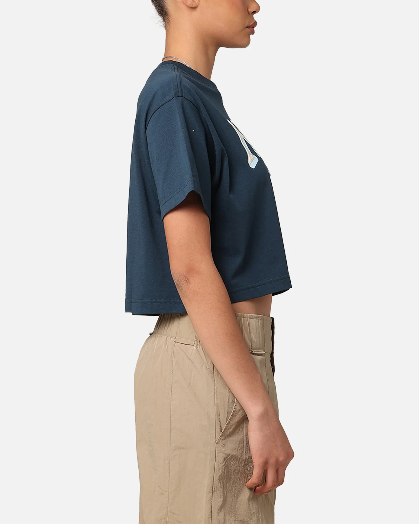 Nike Women's Sportswear Loose Varsity Cropped T-Shirt Armory Navy - Image 4