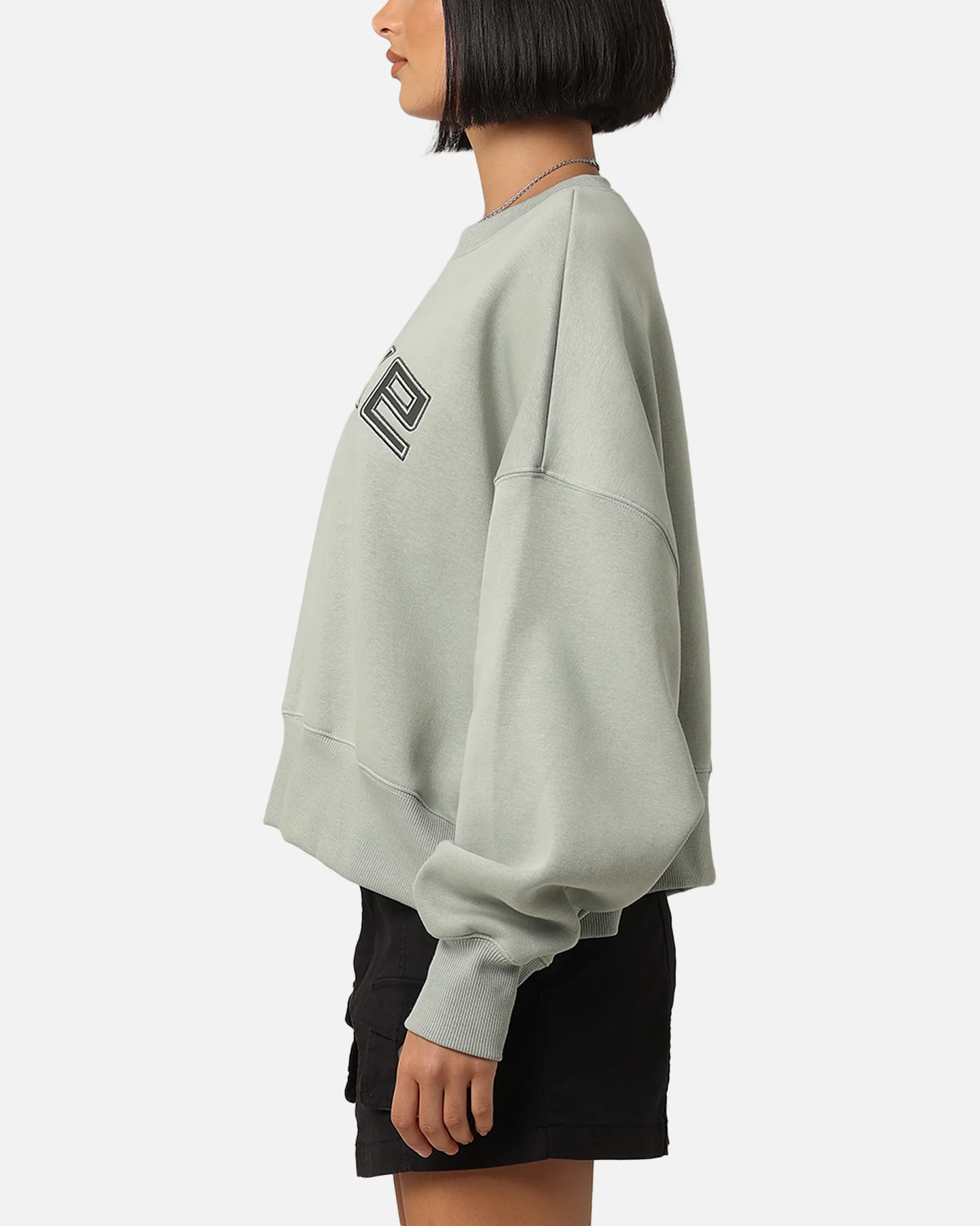 Nike Women's Sportswear Pheonix Fleece Oversized Logo Crewneck Jade Horizon/Light Orewood Brown - Image 5