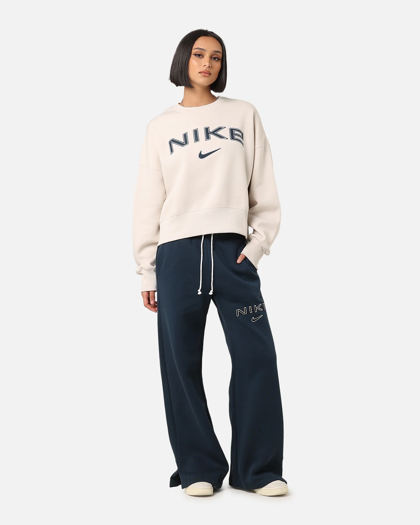 Nike Women's Sportswear Pheonix Fleece Wide Leg Logo Pants Armory Navy - Image 2