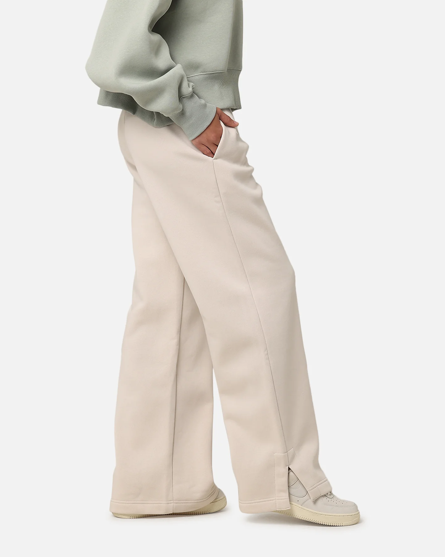 Nike Women's Sportswear Pheonix Fleece Wide Leg Logo Pants Light Orewood Brown - Image 5