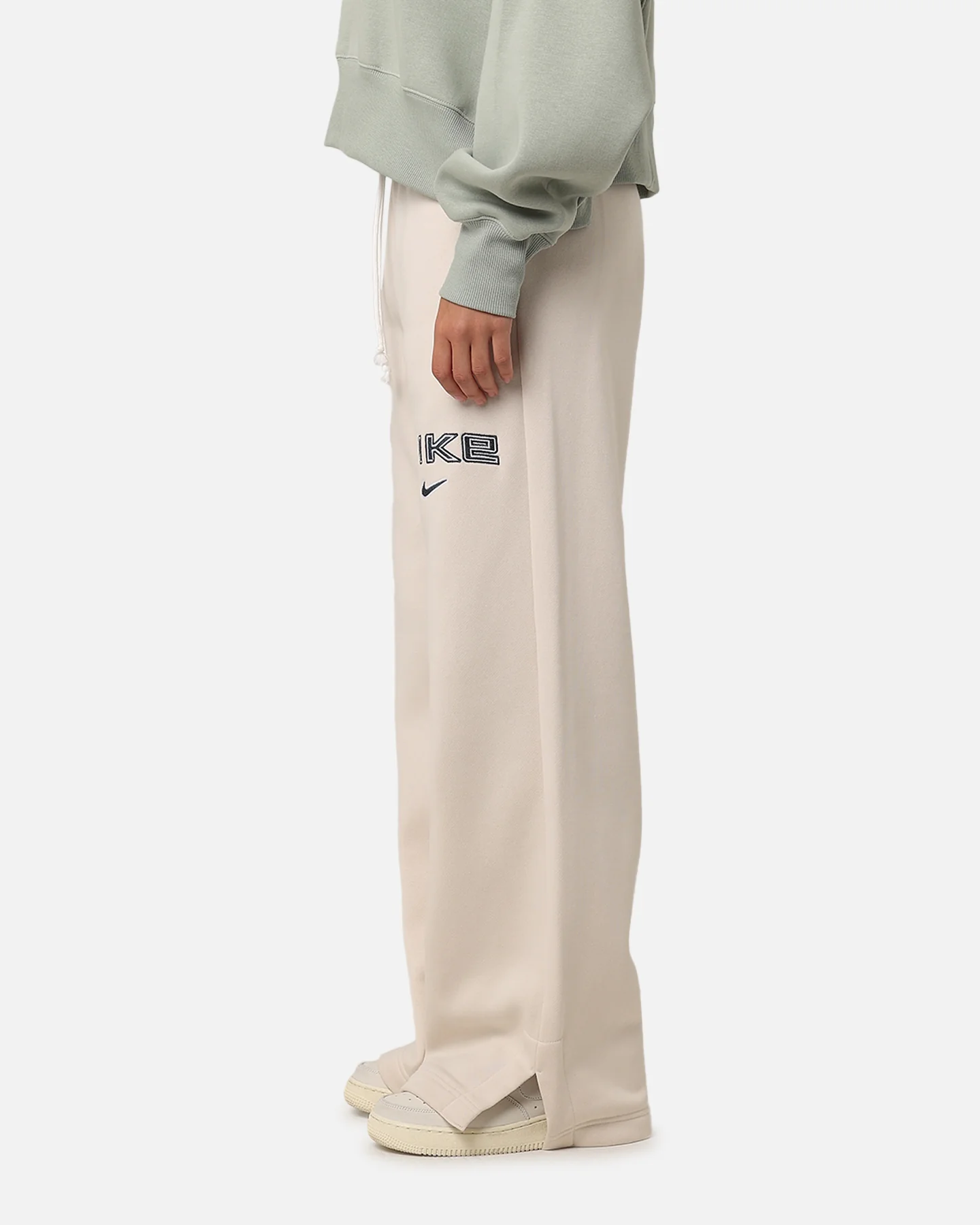 Nike Women's Sportswear Pheonix Fleece Wide Leg Logo Pants Light Orewood Brown - Image 6