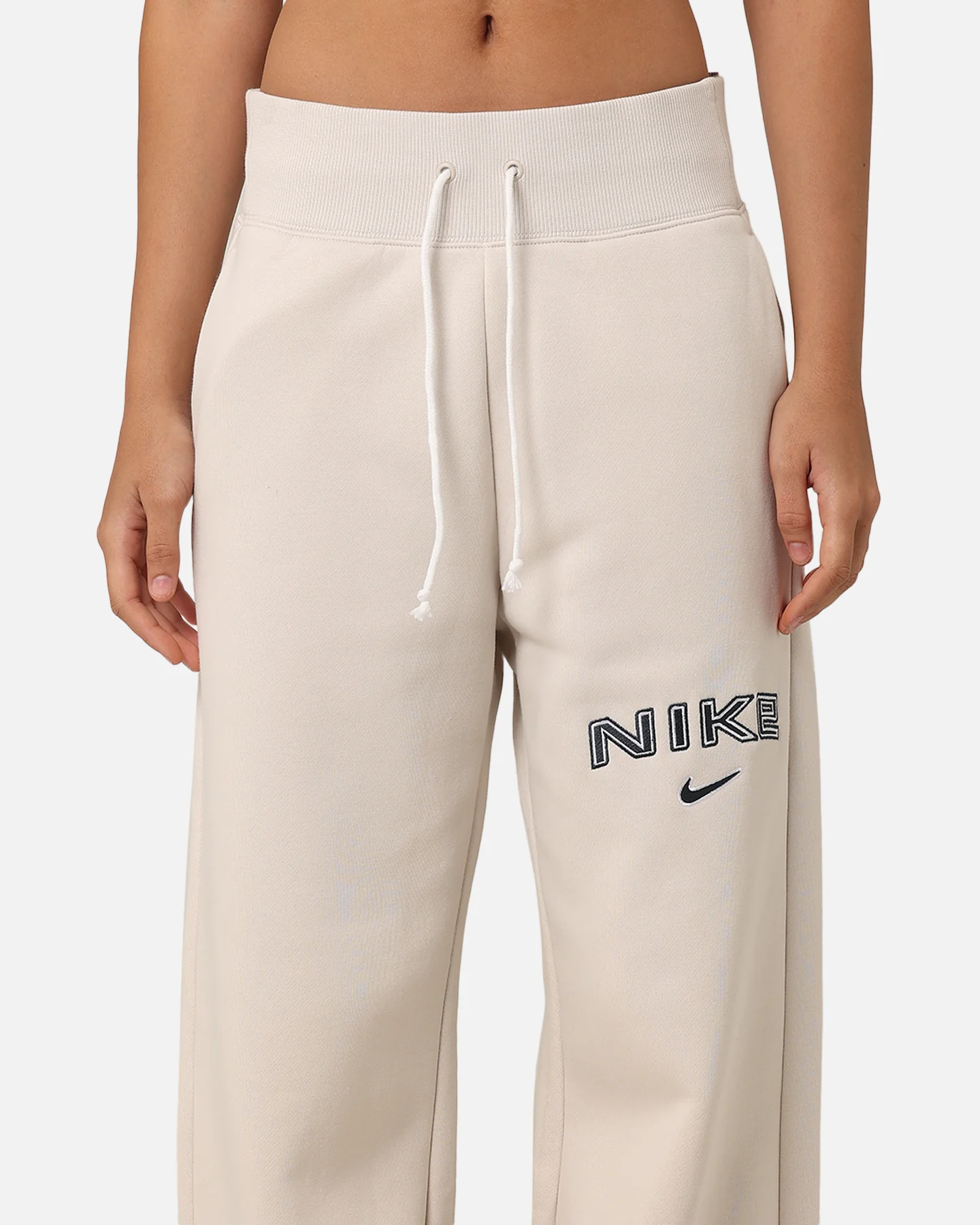 Nike Women's Sportswear Pheonix Fleece Wide Leg Logo Pants Light Orewood Brown - Image 7