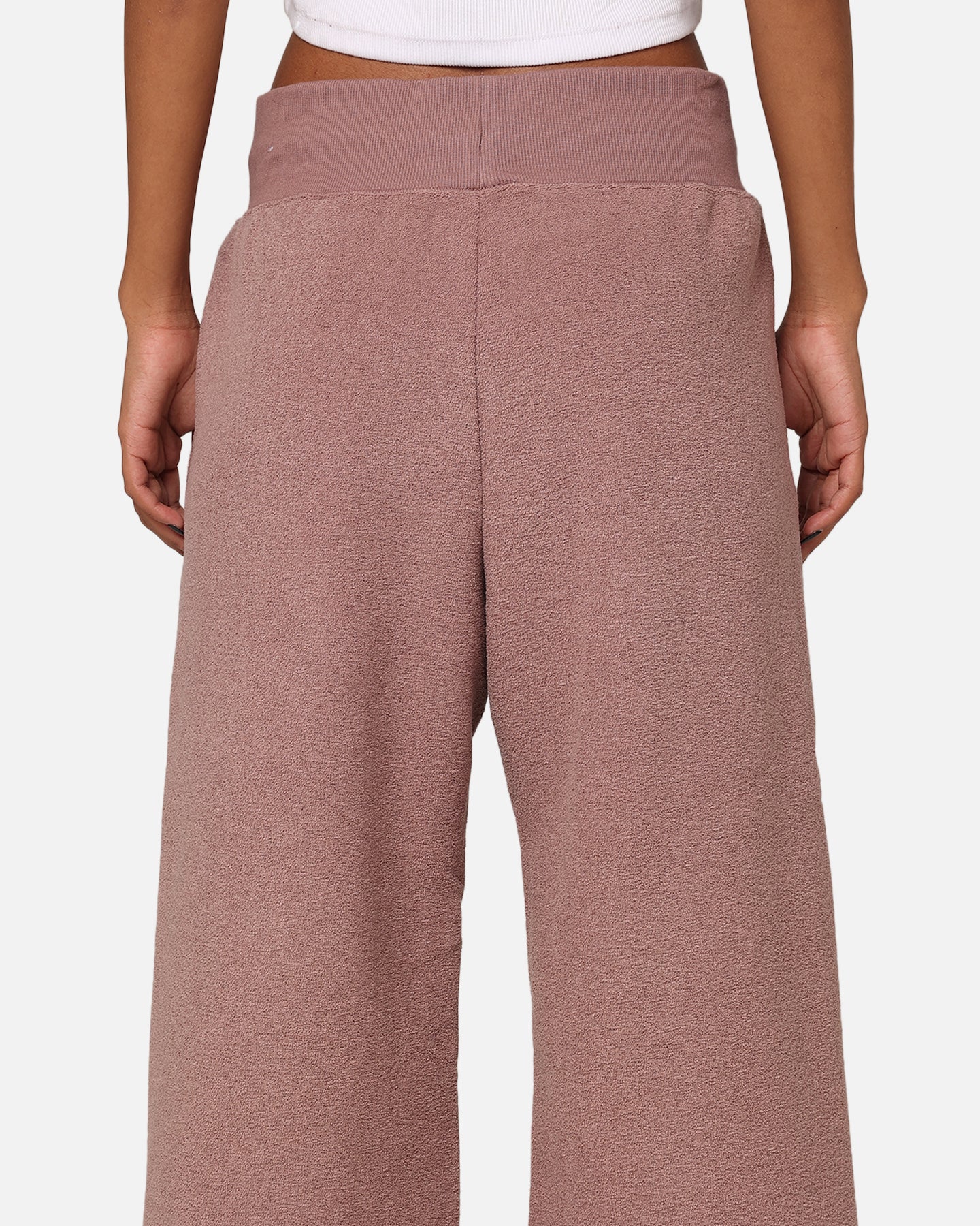 Nike Women's Sportswear Pheonix Plush High Waisted Wide Leg Cody Fleece Pants Smokey Mauve/Black - Image 8