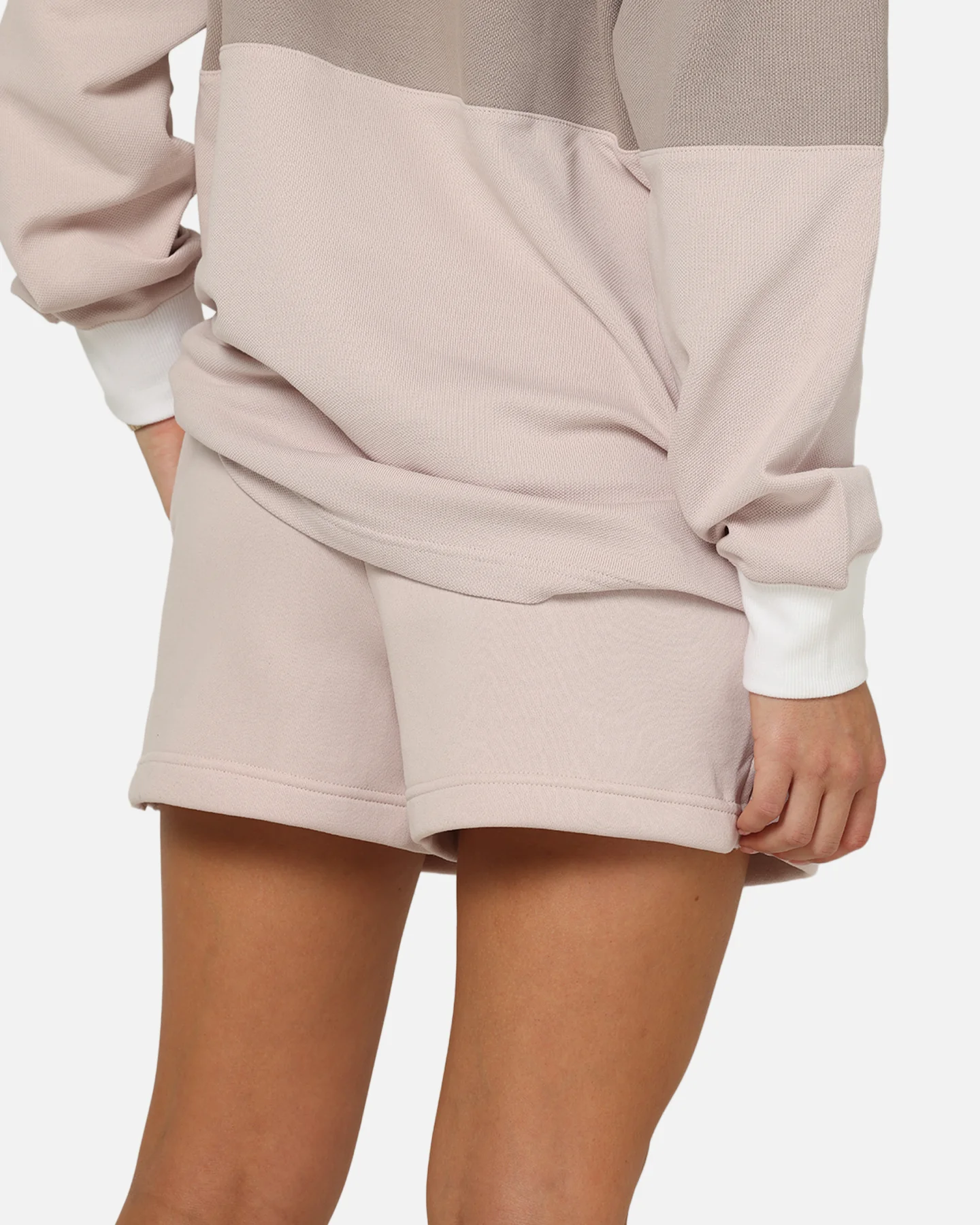 Nike Women's Sportswear Phoenix Fleece Shorts Pink/White - Image 4