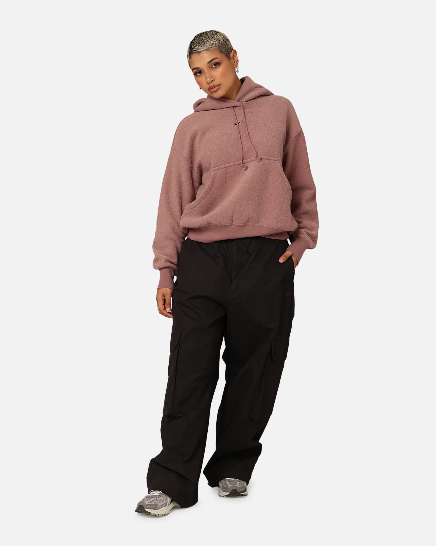 Nike Women's Sportswear Phoenix Plush Cosy Fleece Hoodie Smokey Mauve/Black - Image 3