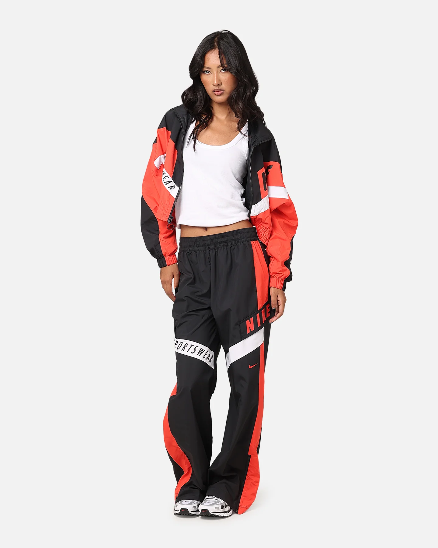 Nike Women's Sportswear Woven Oversized Pant Black/Light Crimson/White - Image 2